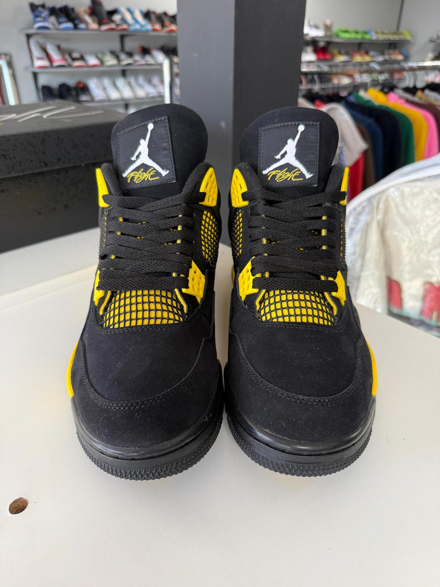 Jordan 4 "Thunder" Used Size 11