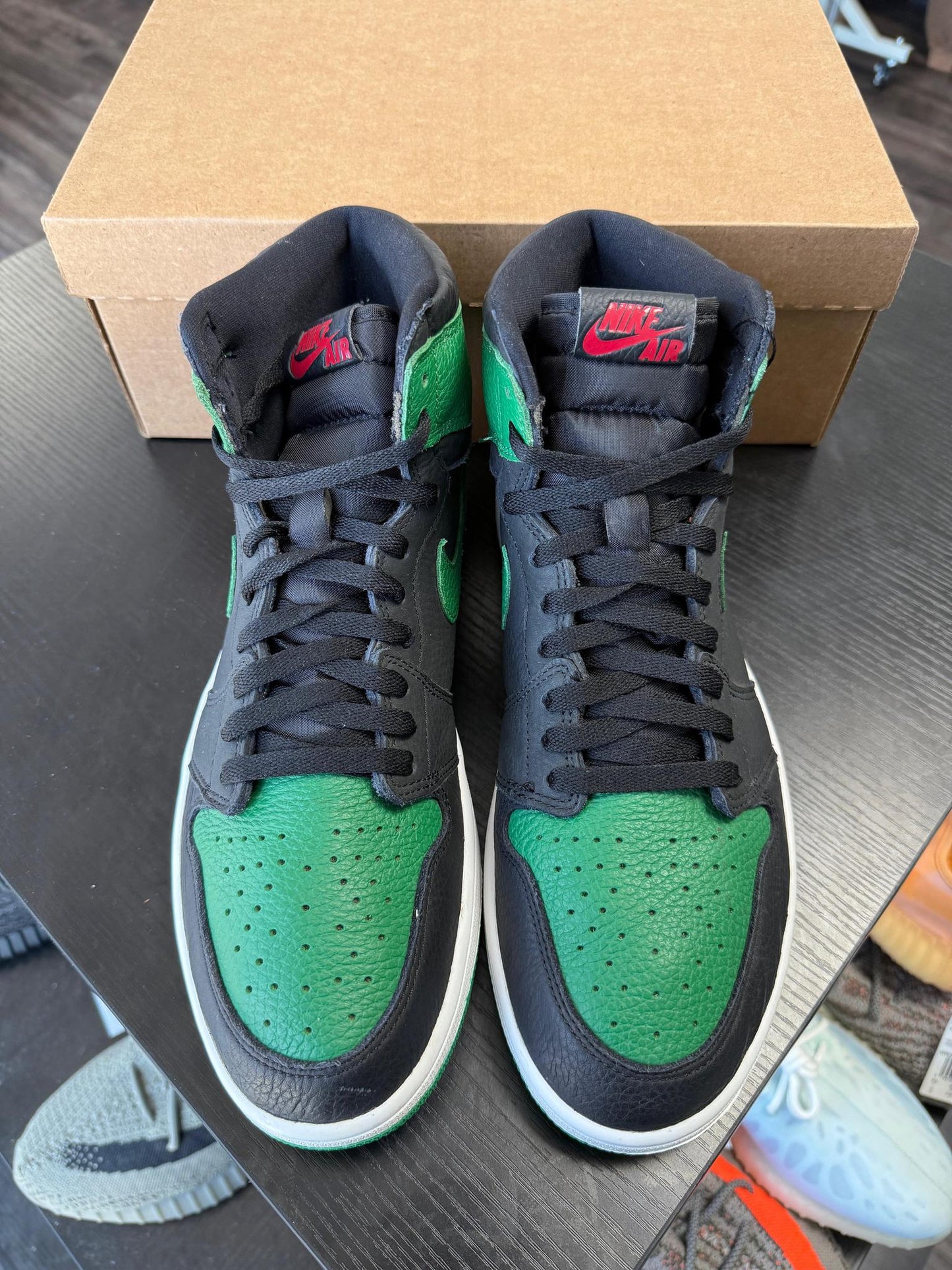 Jordan 1 "Pine Green 2.0" Used Size 12