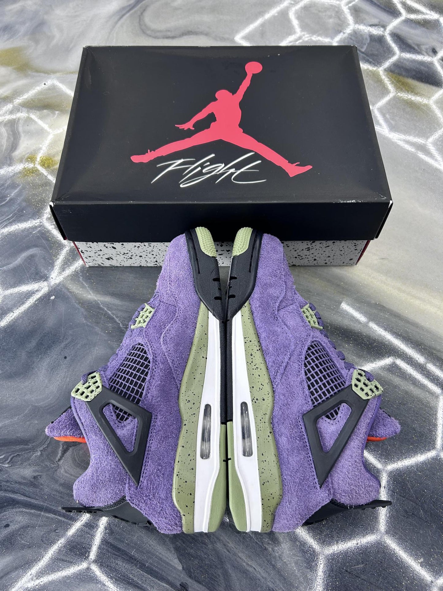 Jordan 4 "Canyon Purple" Used Size 6.5Y/8W