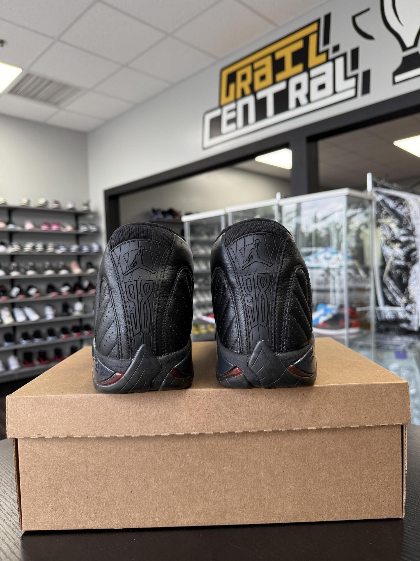 Jordan 14 "DMP" Used Size 11