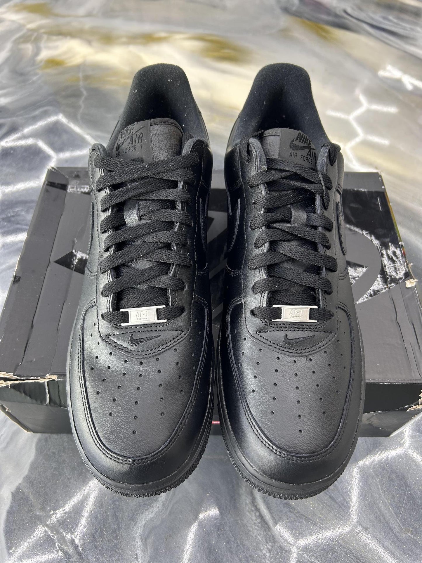 Nike Air Force One Supreme "Black" Used Size 12
