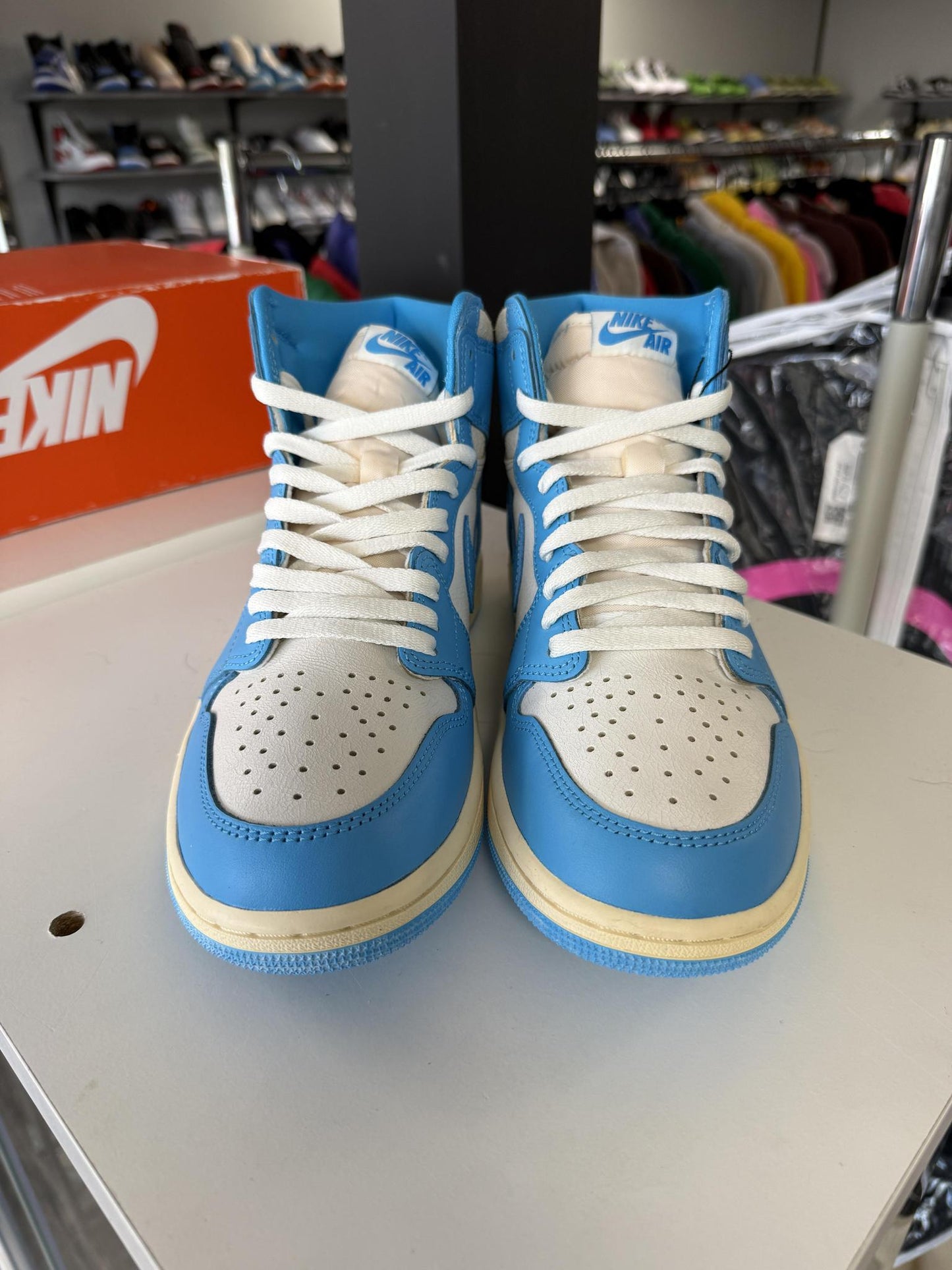 Jordan 1 "UNC Reimagined" Used Size 9