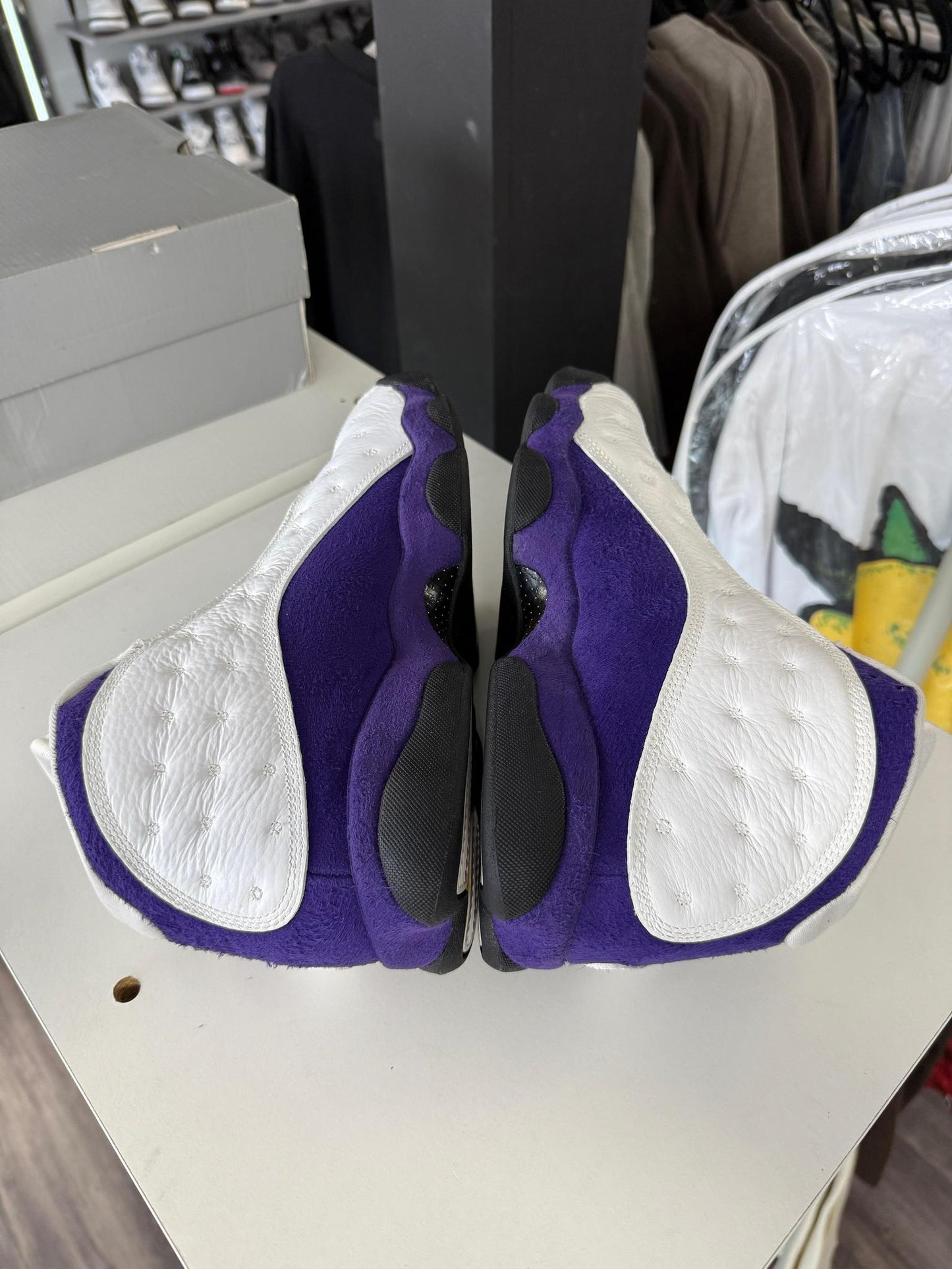 Jordan 13 "Lakers" Used Size 8.5
