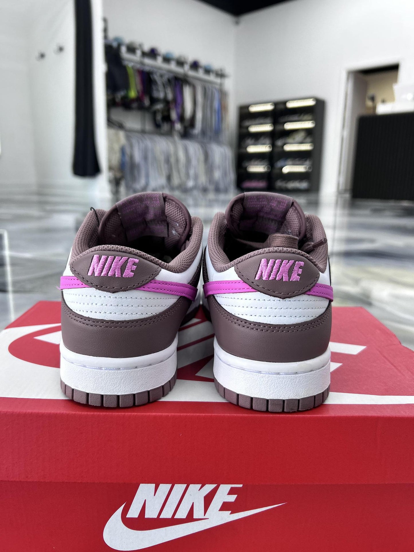 Nike Dunk Low "Mauve/Pink" Used Size 6.5Y/8W