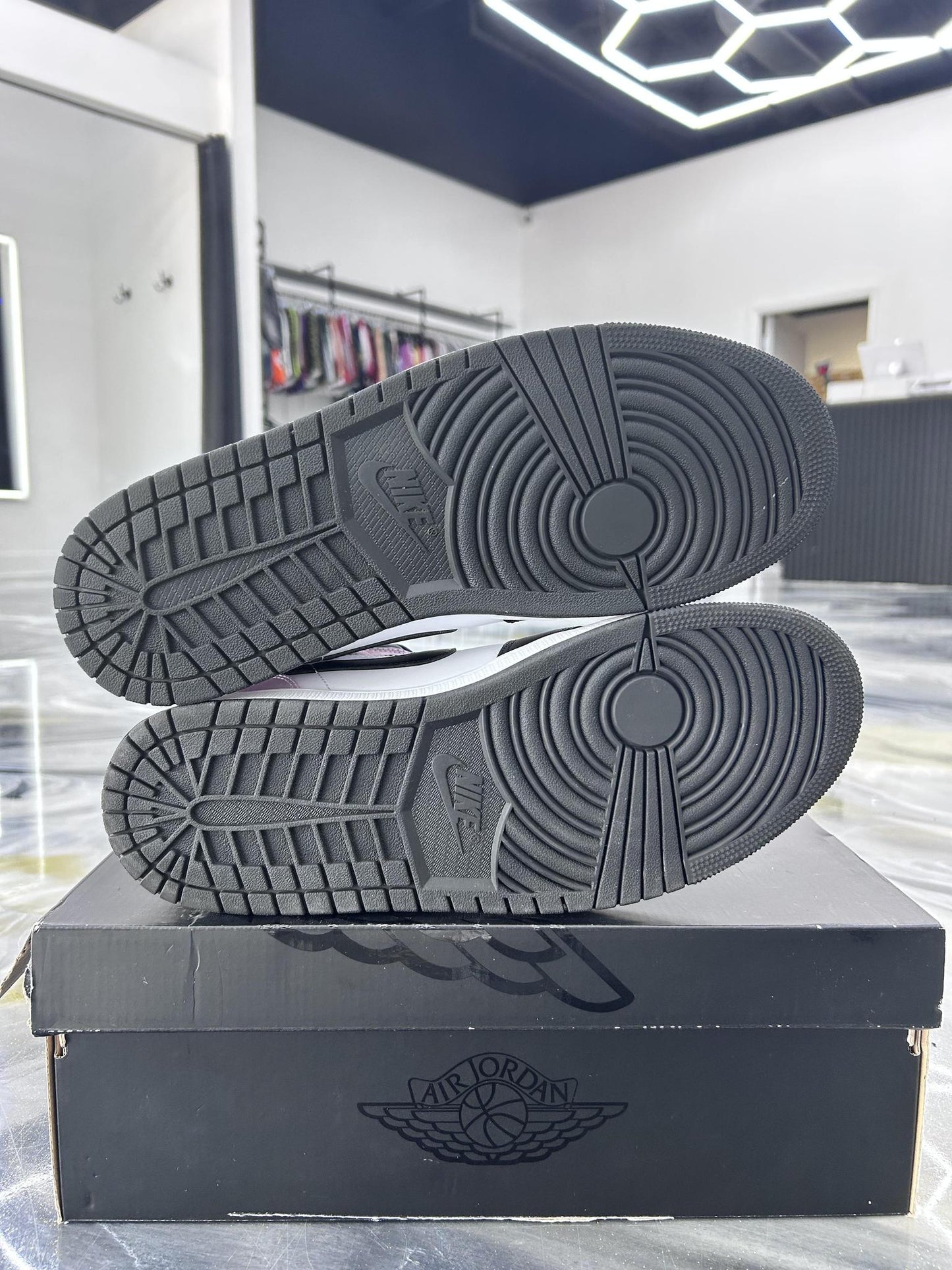 Jordan 1 Mid "Zen Master" Used Size 12