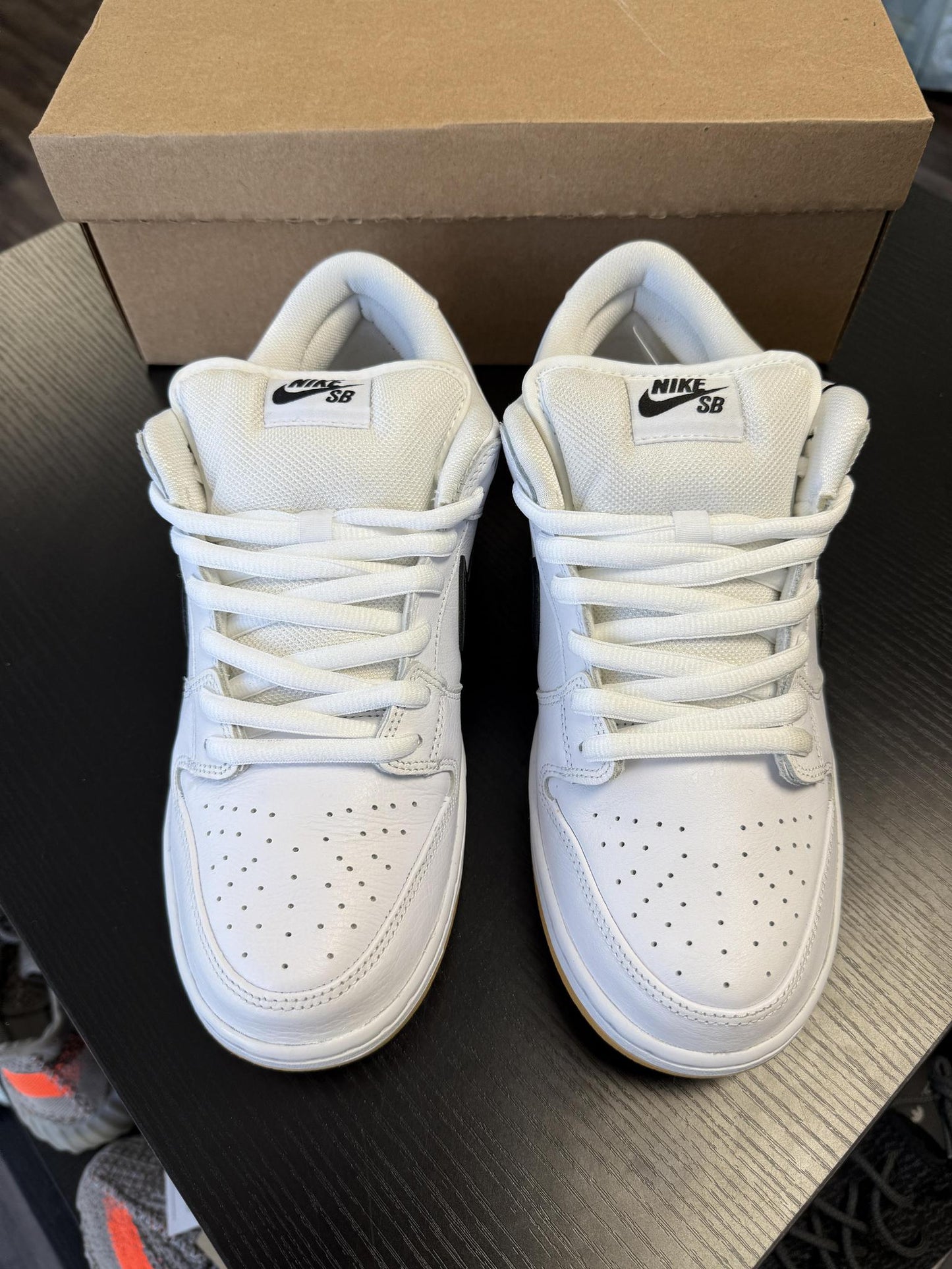 Nike SB Dunk Low "White Gum" Used Size 10.5