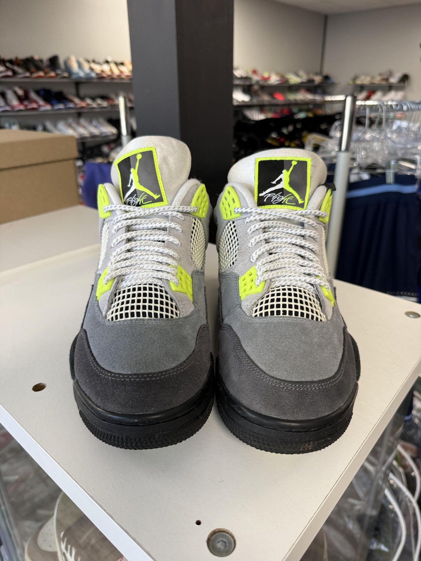 Jordan 4 "Neon 95" Used Size 10