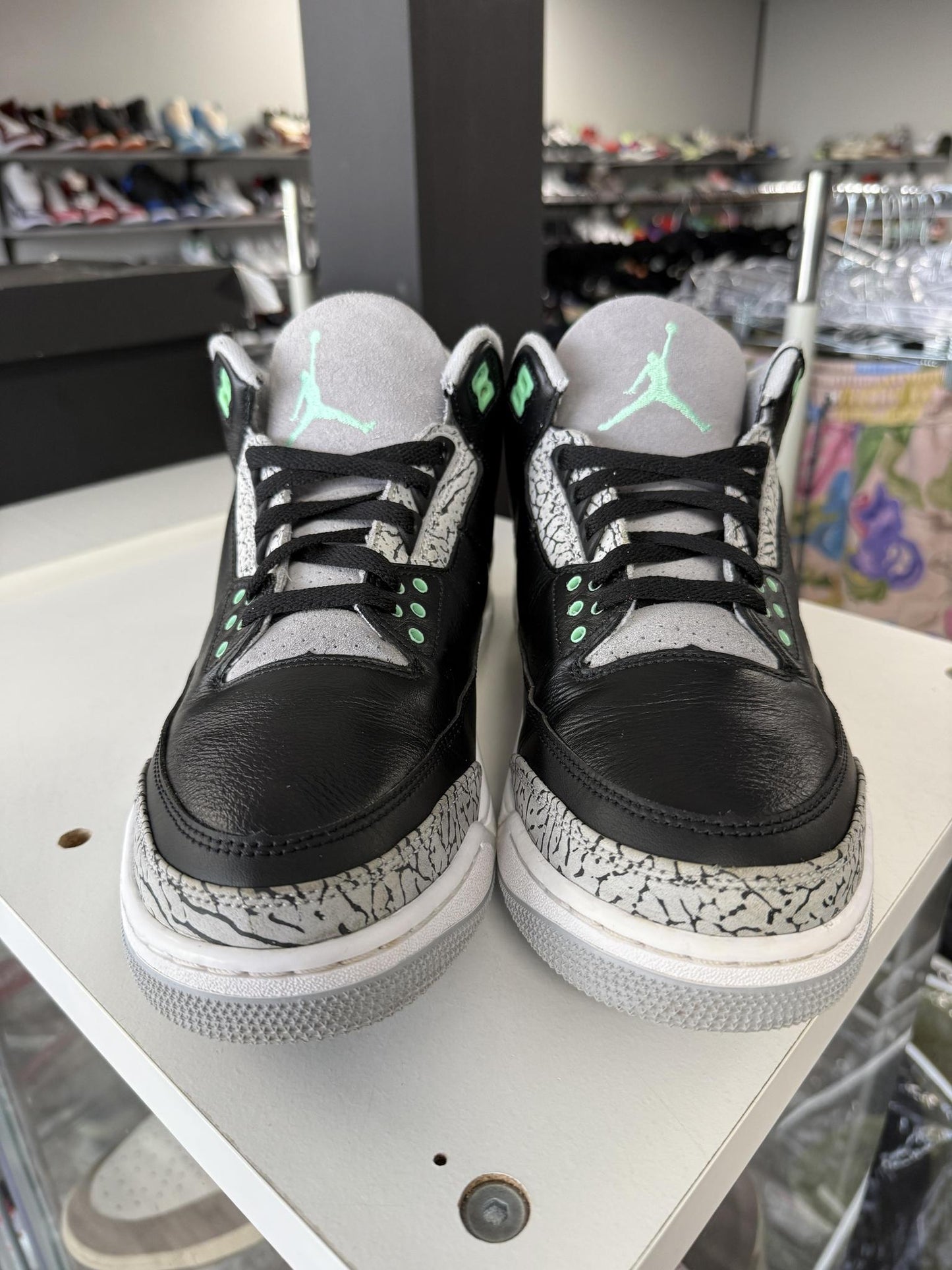 Jordan 3 "Green Glow" Used Size 11.5