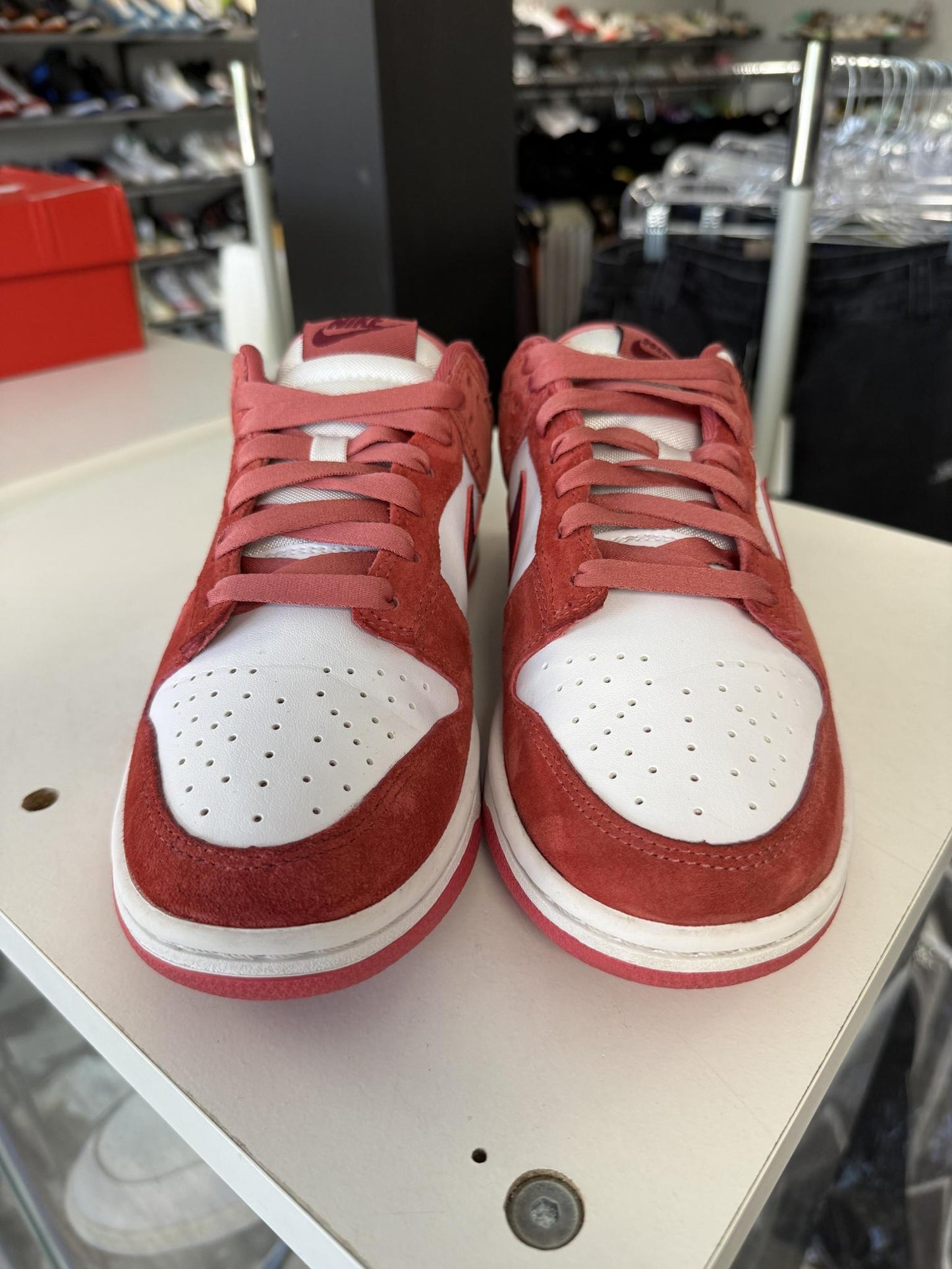 Nike Dunk Low "Valentines Day" Used Size 7Y/8.5W