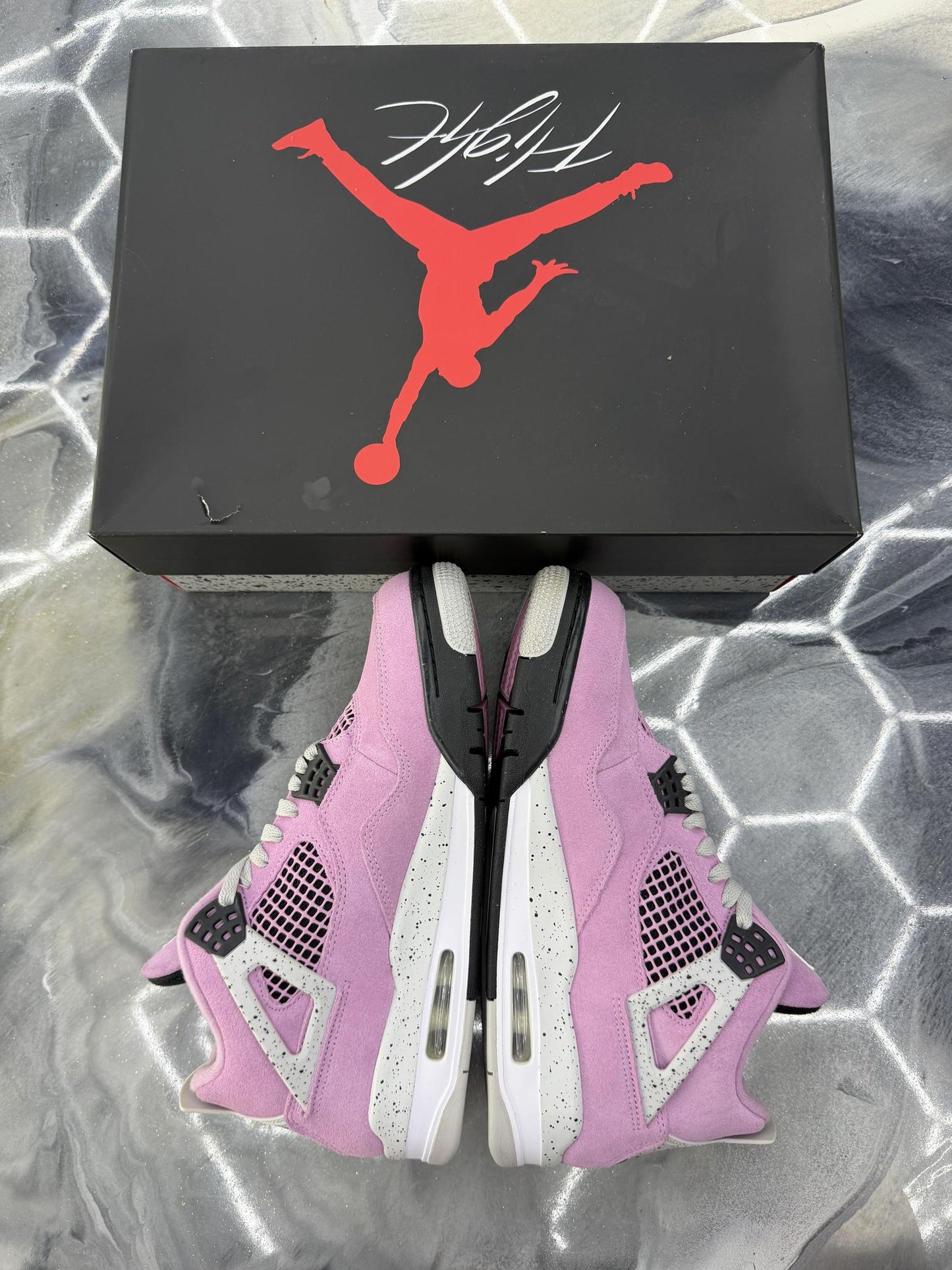 Jordan 4 "Orchid Pink" Used Size 10