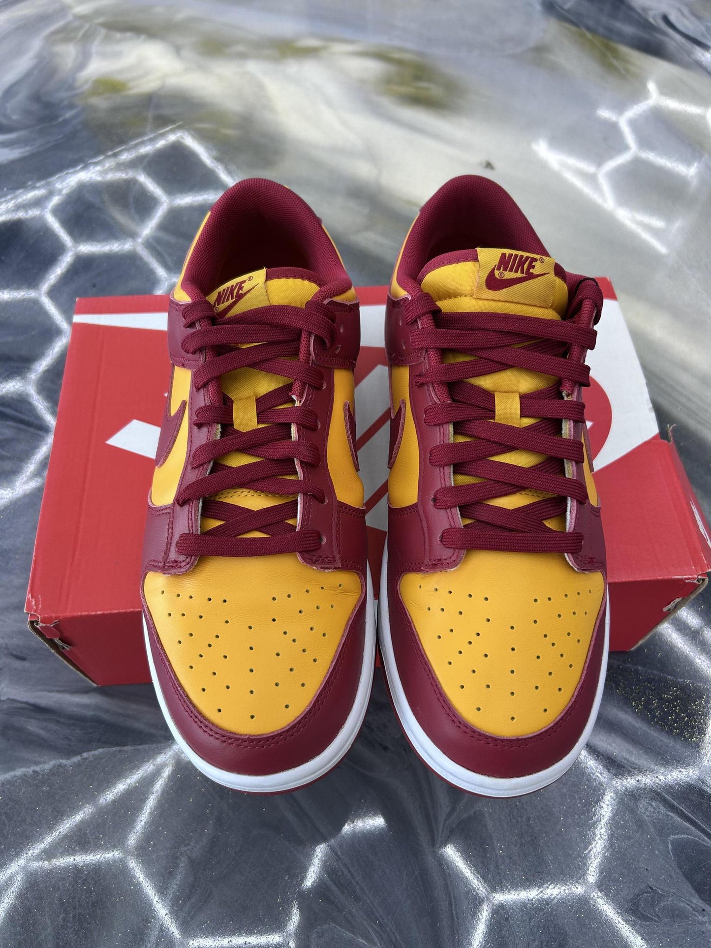 Nike Dunk Low "Midas Gold" Used Size 9