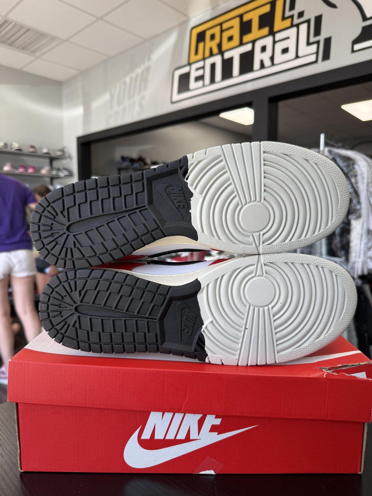 Dunk Low "Chicago Split" Used Size 14