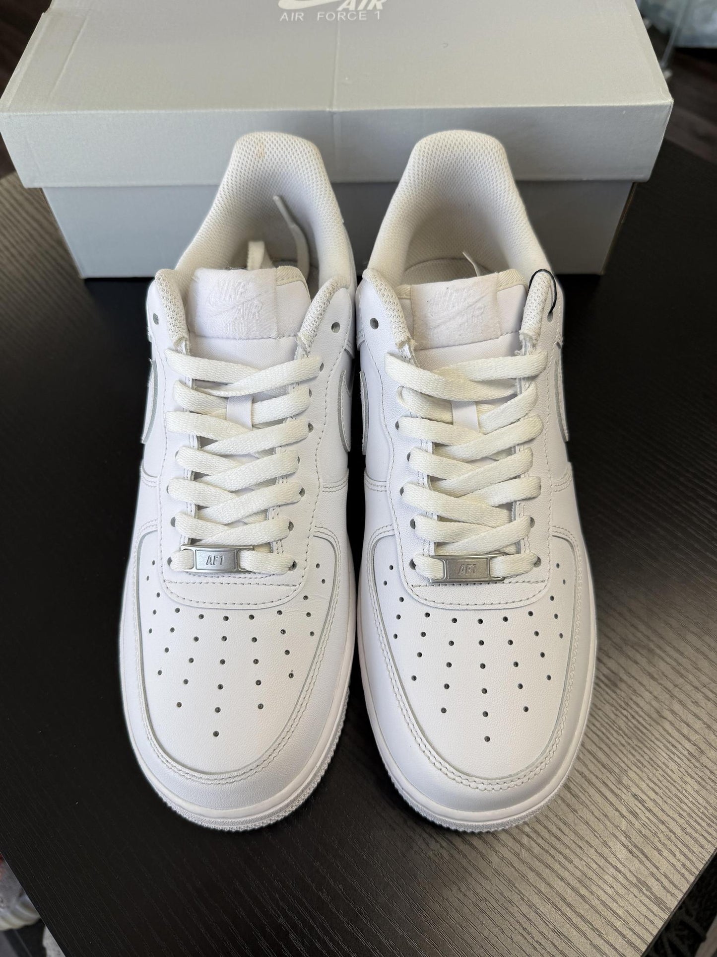 Nike Air Force 1 Low "Triple White" Used Size 10
