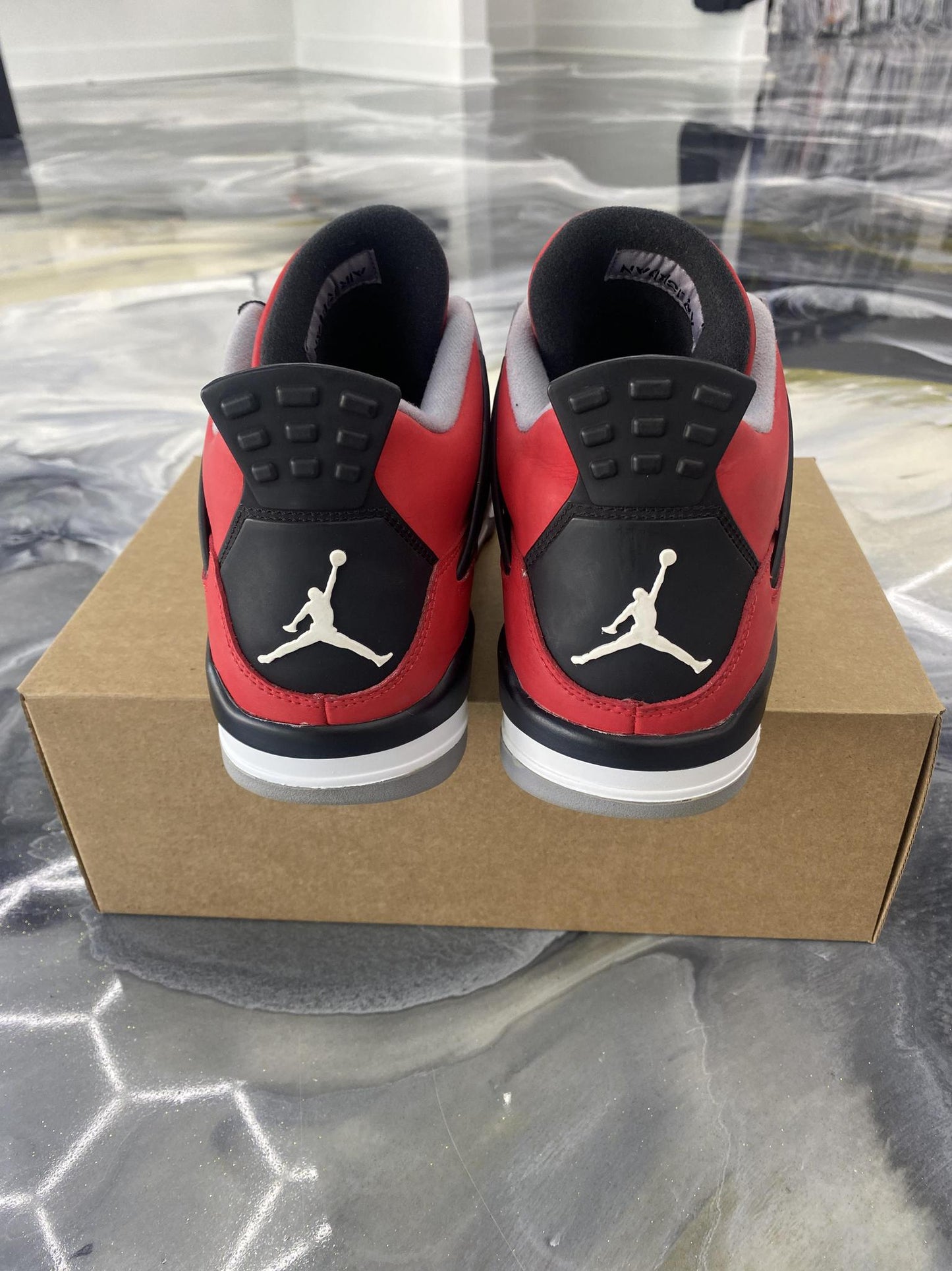 Jordan 4 "Toro" Used Size 12