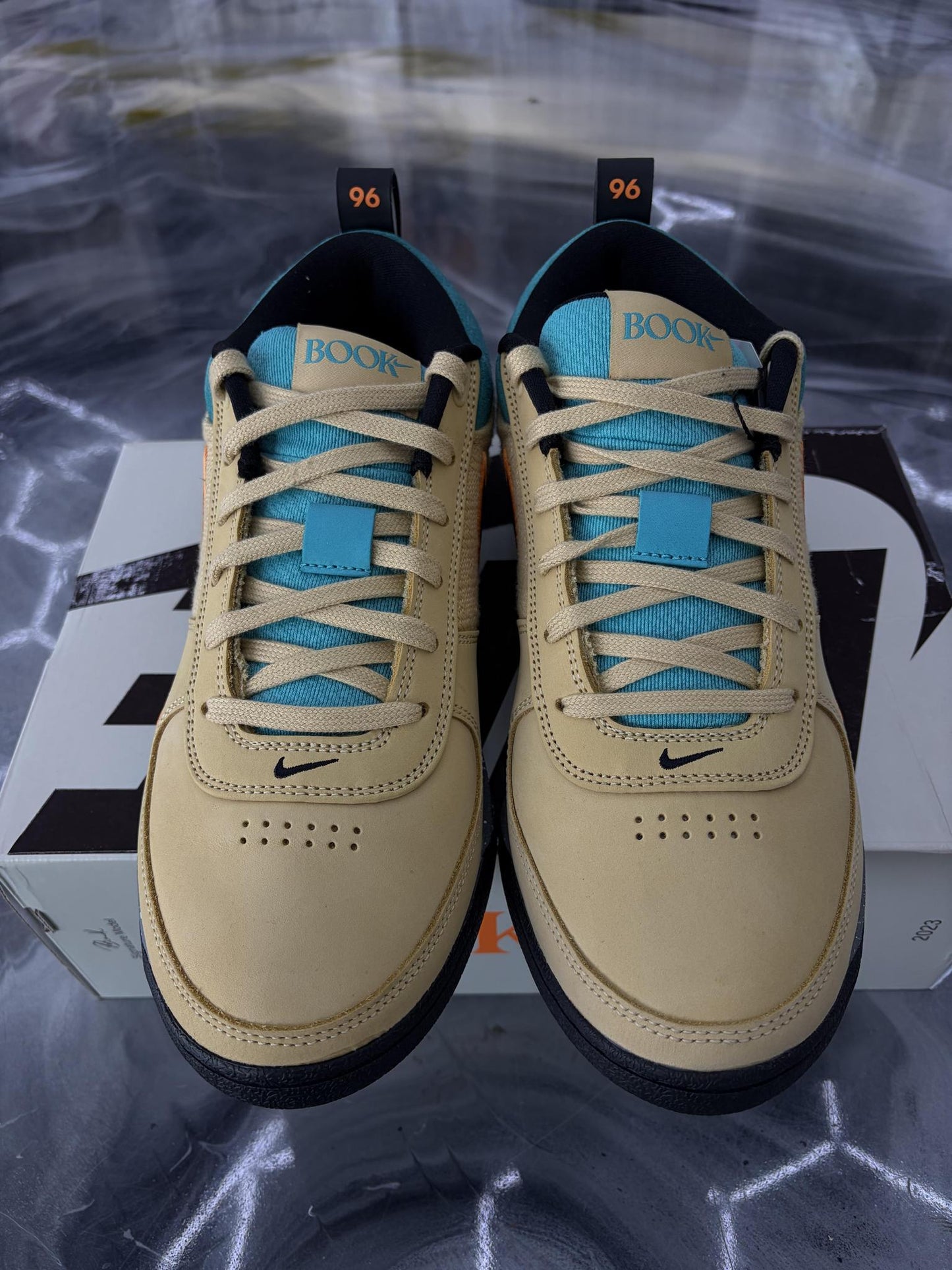 Nike Book 1 "Mowabb" Used Size 10