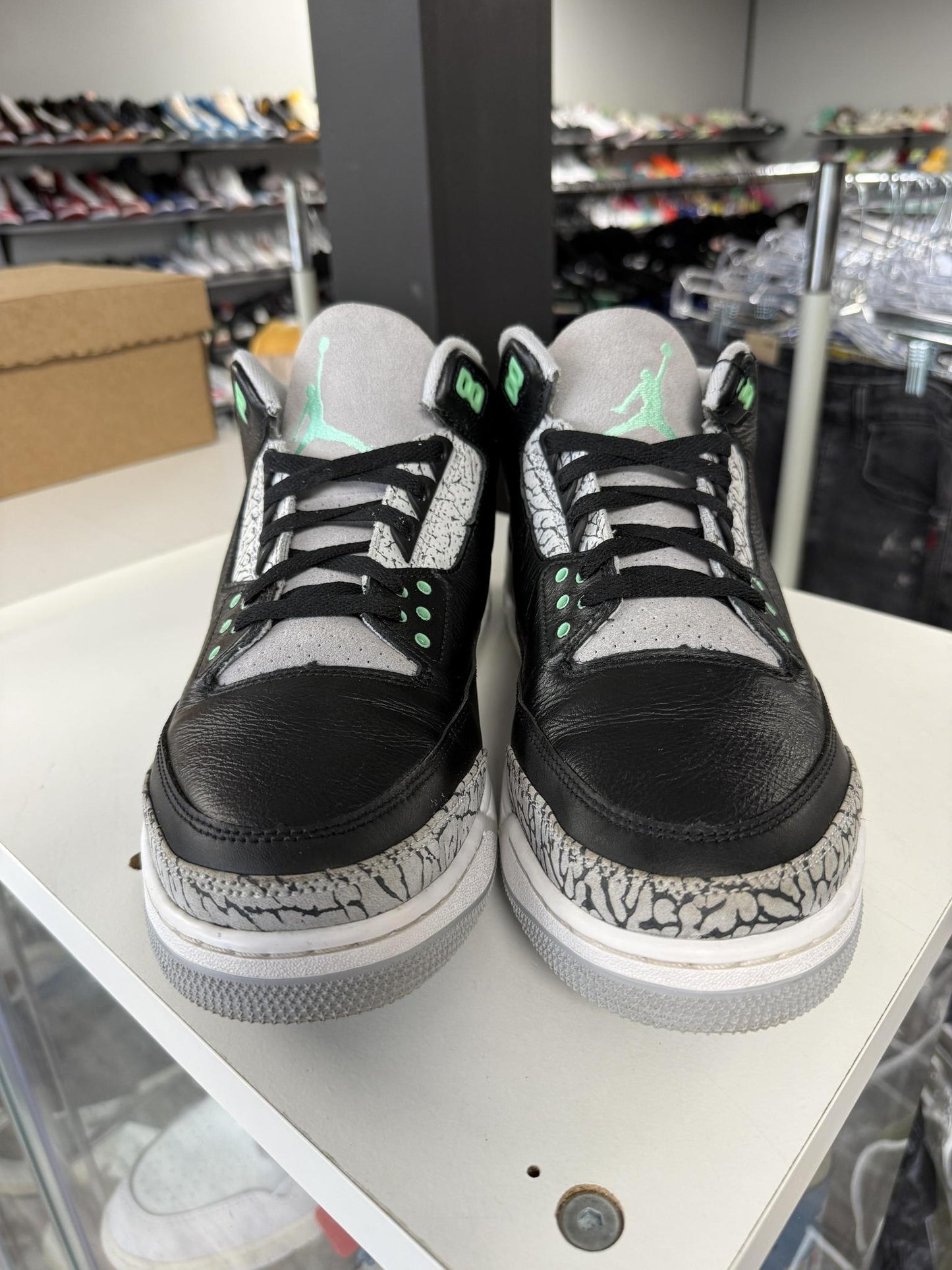 Jordan 3 "Green Glow" Used Size 13