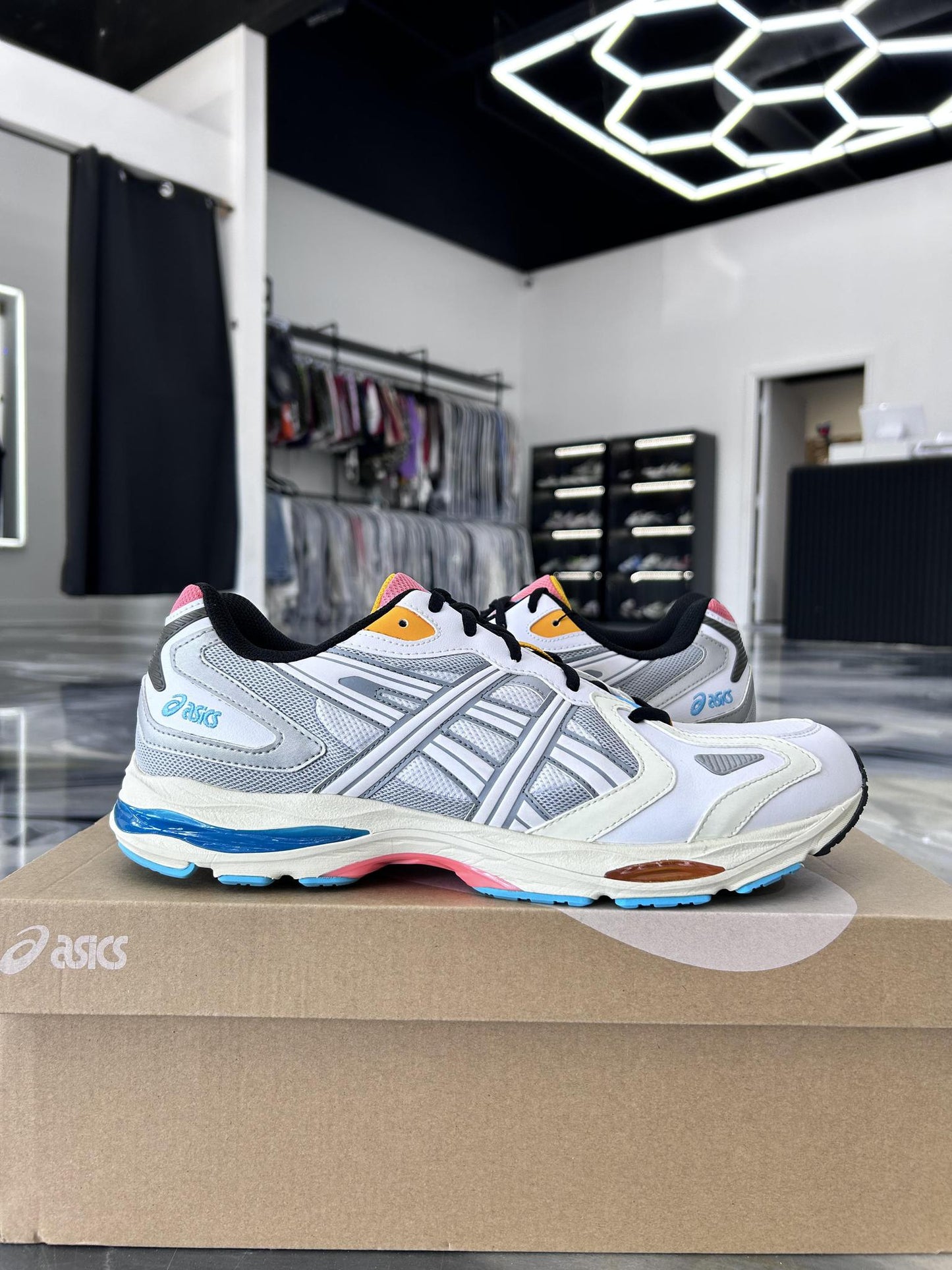 Asics Gel K1011 "White Pure Silver" Used Size 12