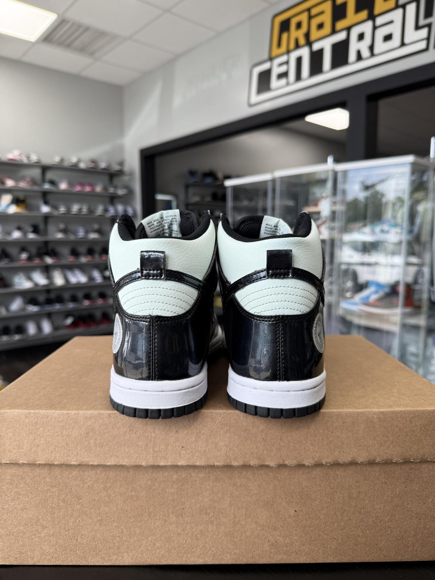 Nike Dunk High "All Star" Used Size 4.5Y/6W
