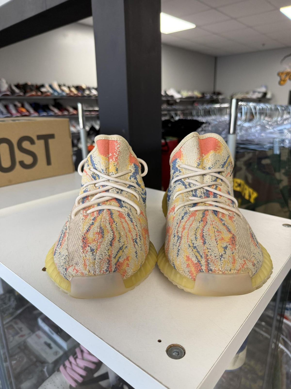 Adidas Yeezy 350 "MX Oat" Used Size 10.5