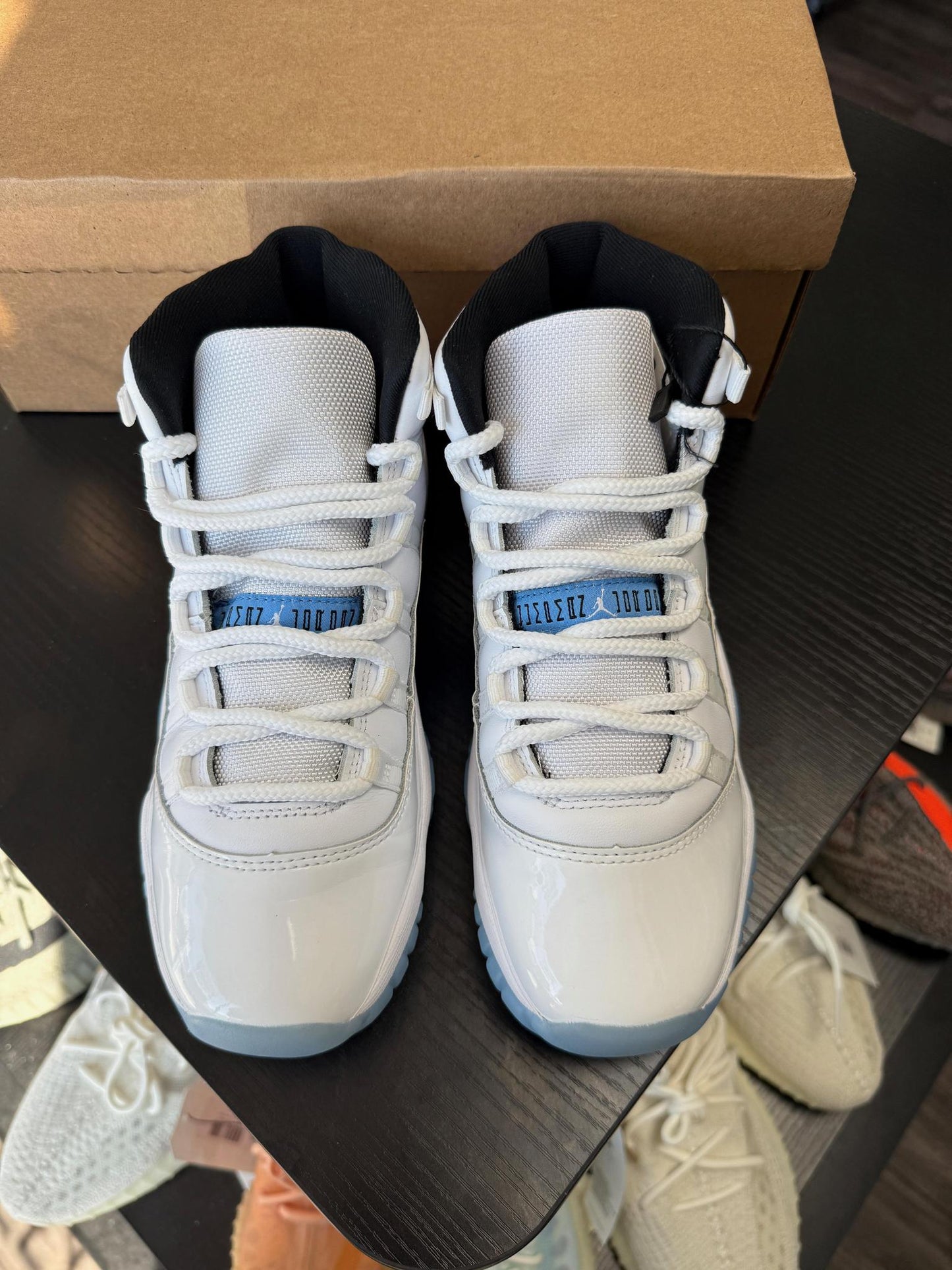 Jordan 11 "Legend Blue" Used Size 7Y/8.5W