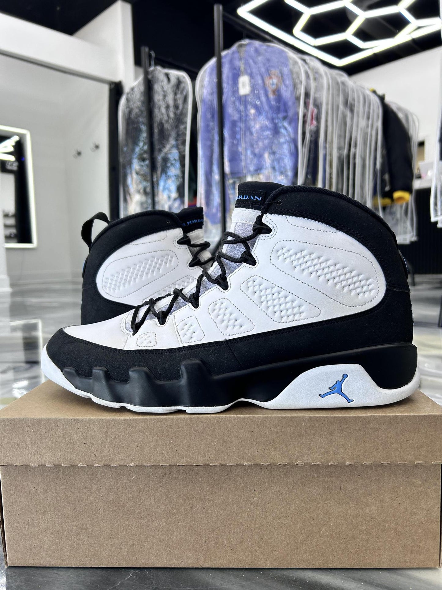 Jordan 9 "University Blue" Used Size 14
