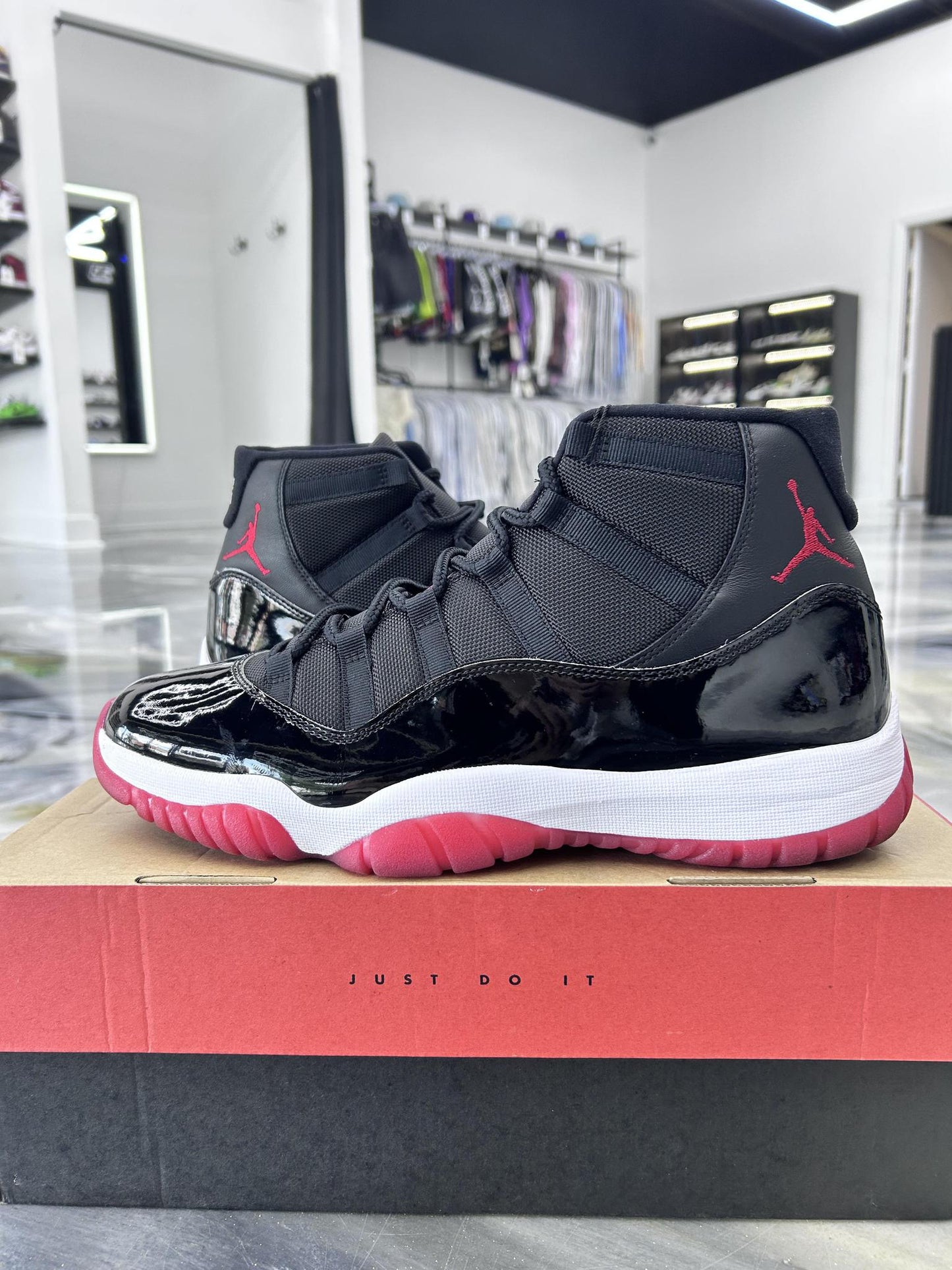 Jordan 11"Bred" Used Size 13