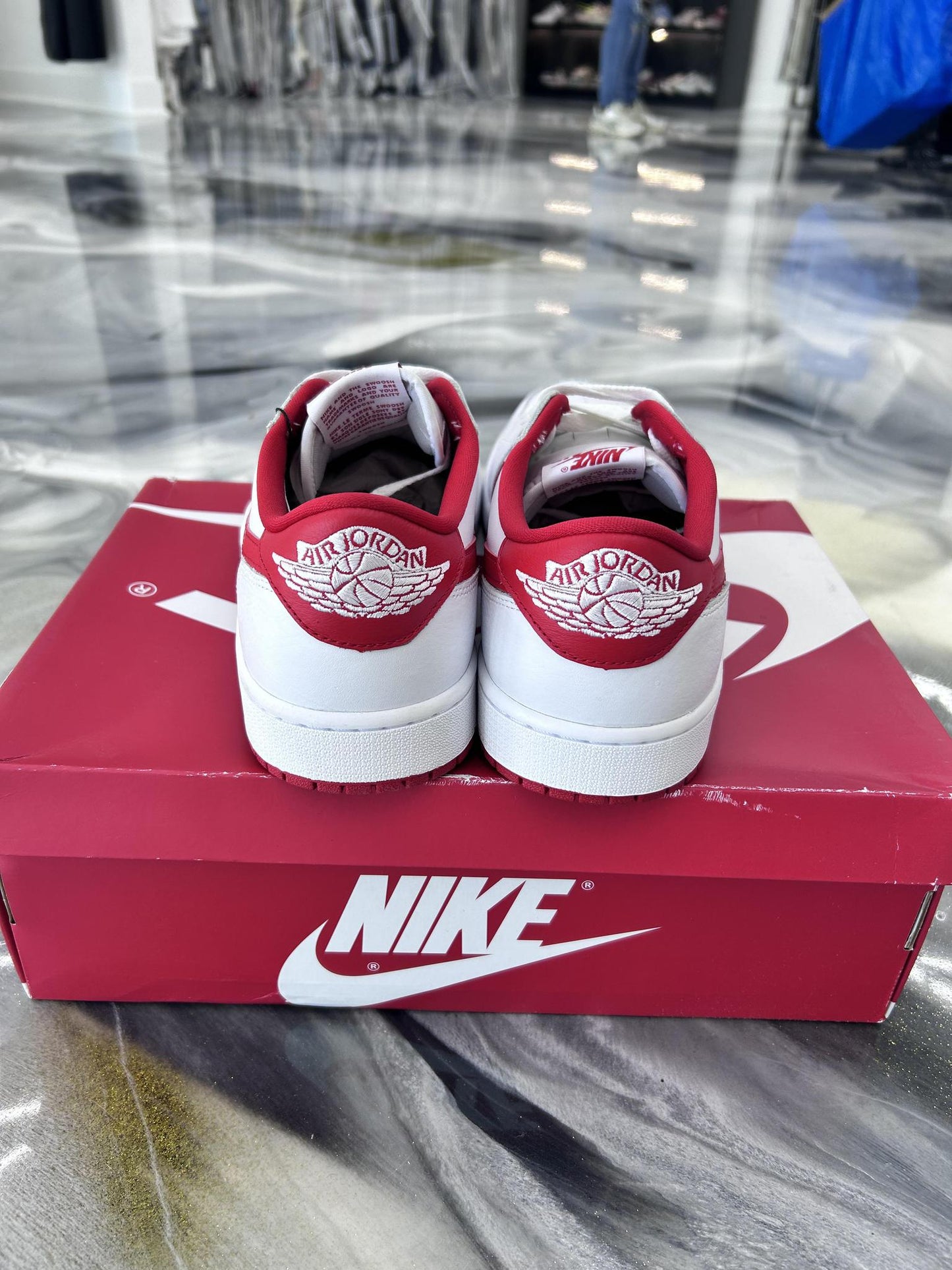 Jordan 1 Low "University Red" Used Size 13