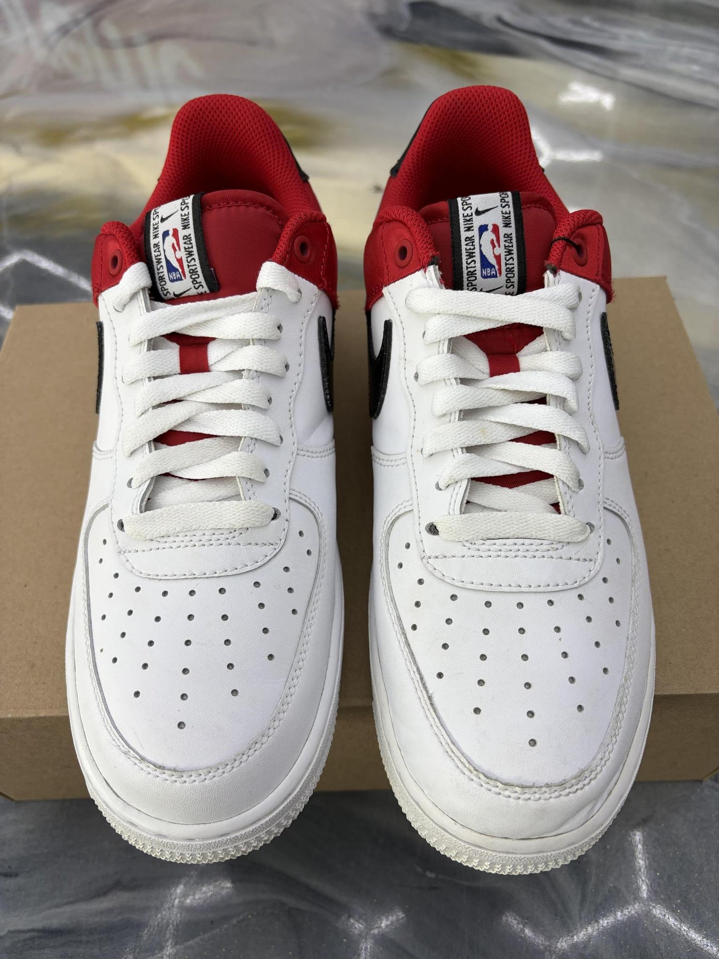 Nike Air Force 1 07 LV8 "Red" Used Size 8