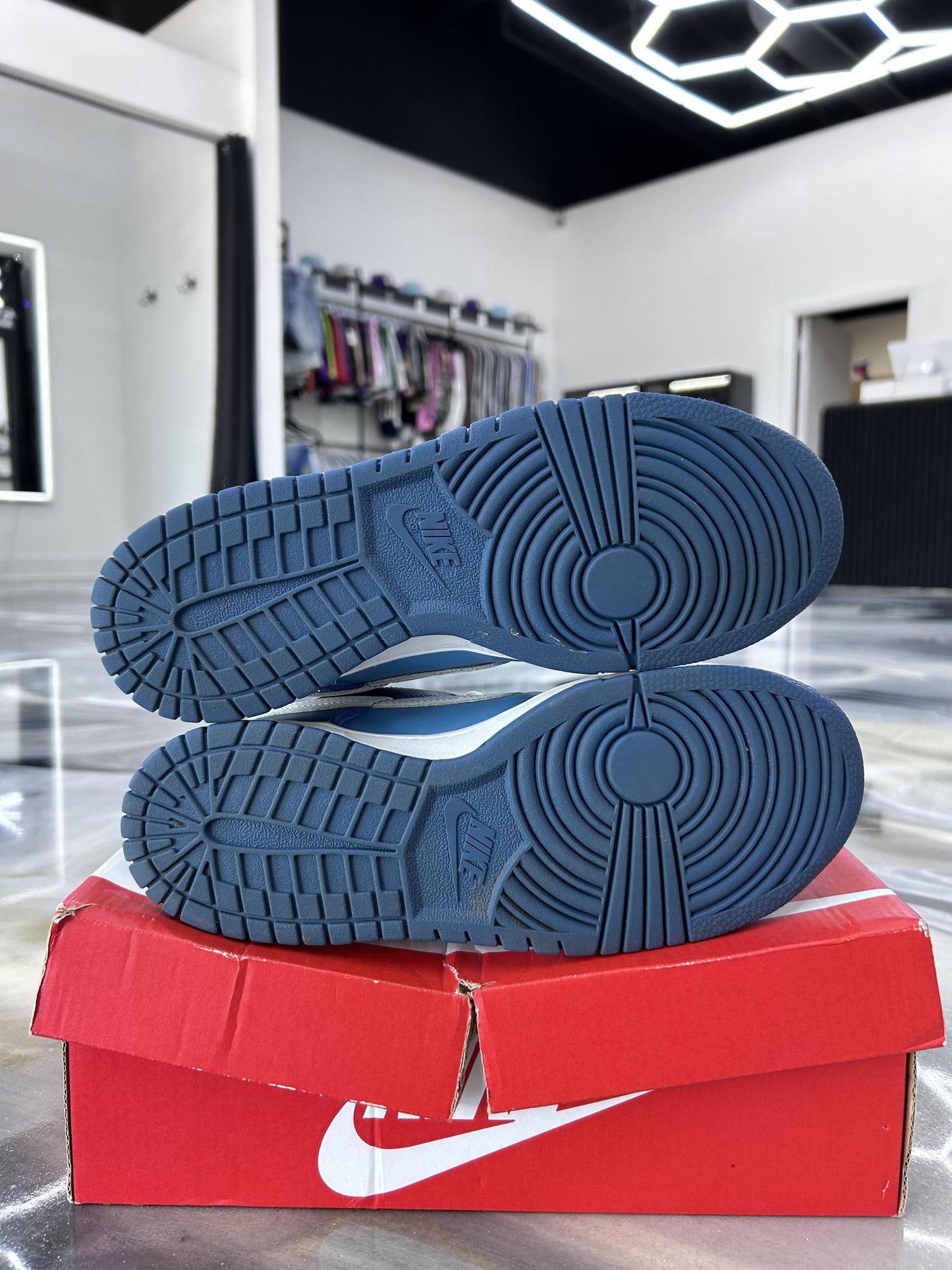 Nike Dunk Low "Marina Blue" Used Size 7Y/8.5W