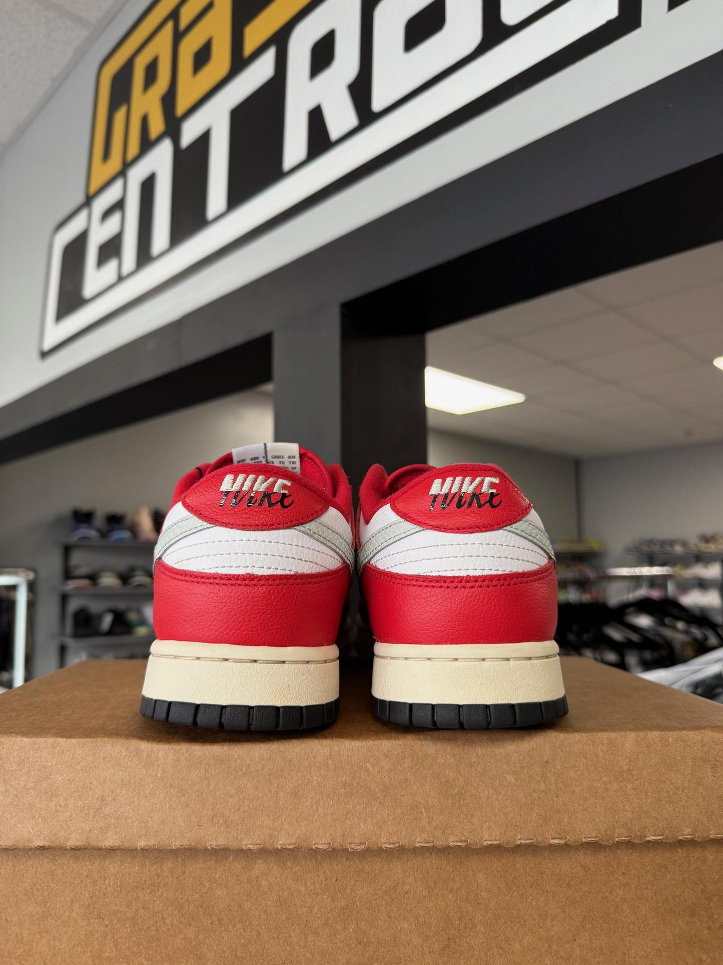 Nike Dunk Low "Chicago Flip" Used Size 11.5