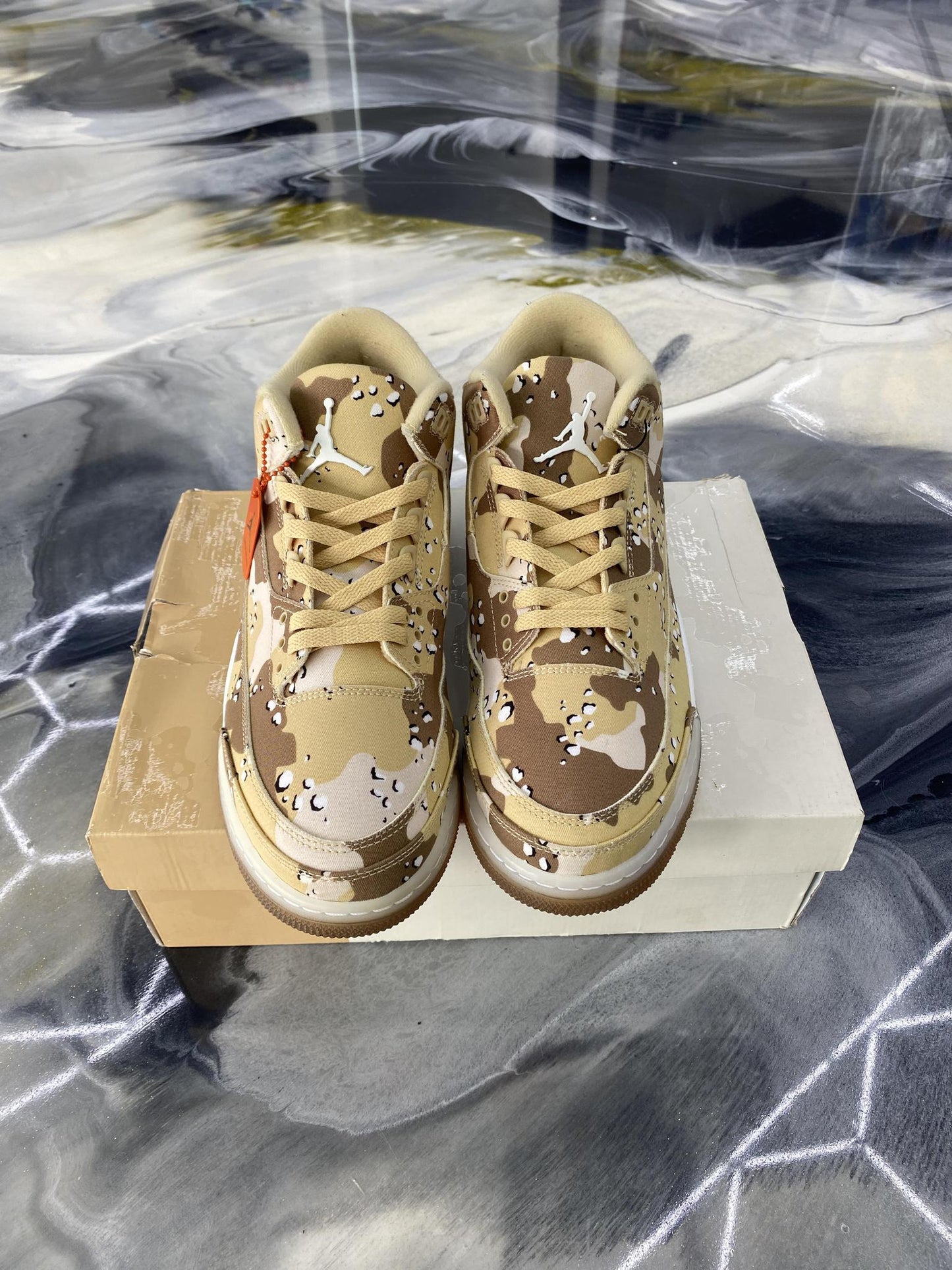 Jordan 3 "Desert Camo" Used Size 10