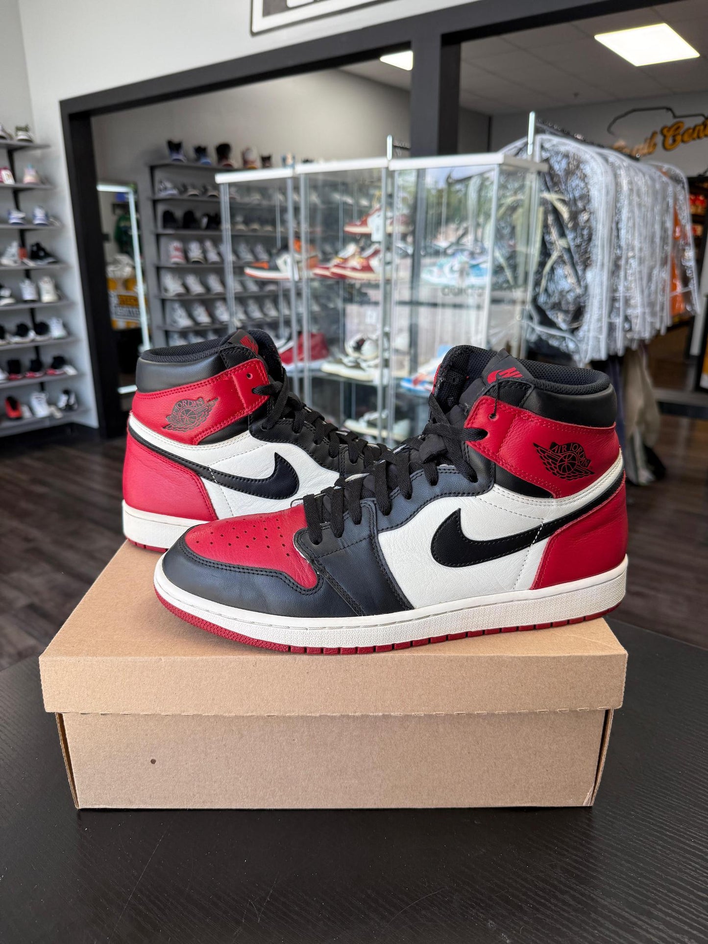 Jordan 1 "Bred Toe" Used Size 13