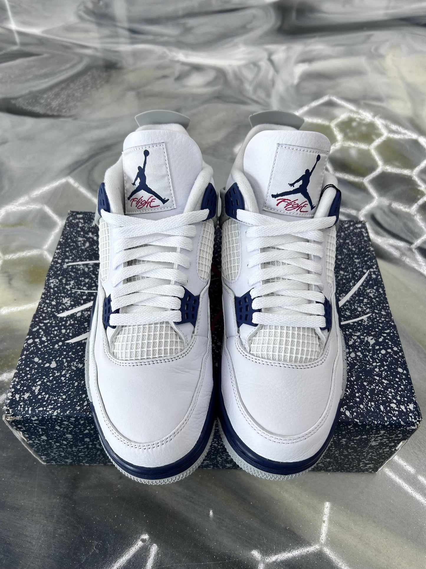 Jordan 4 "Midnight Navy" Used Size 9