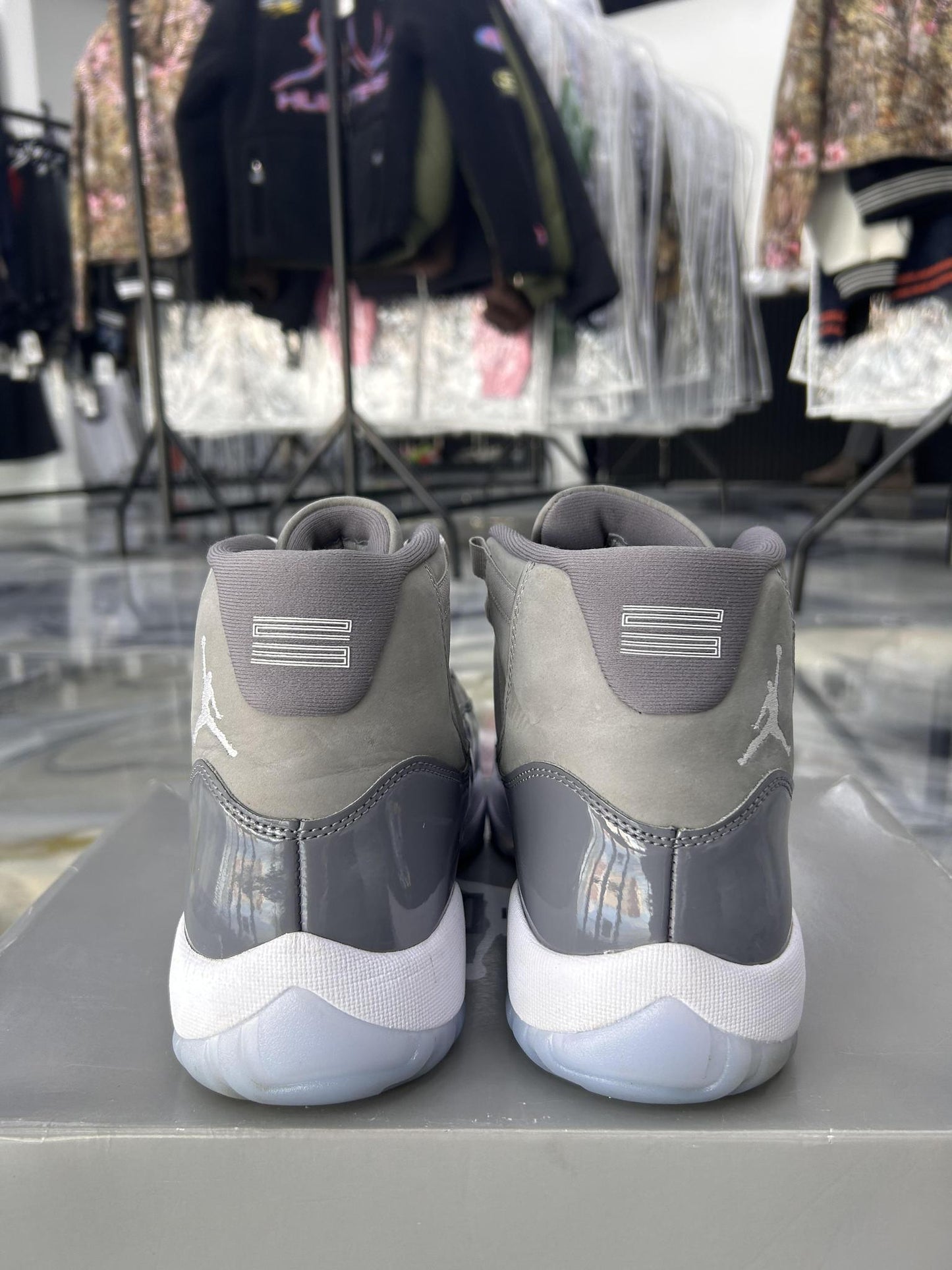 Jordan 11 "Cool Grey" Used Size 11.5