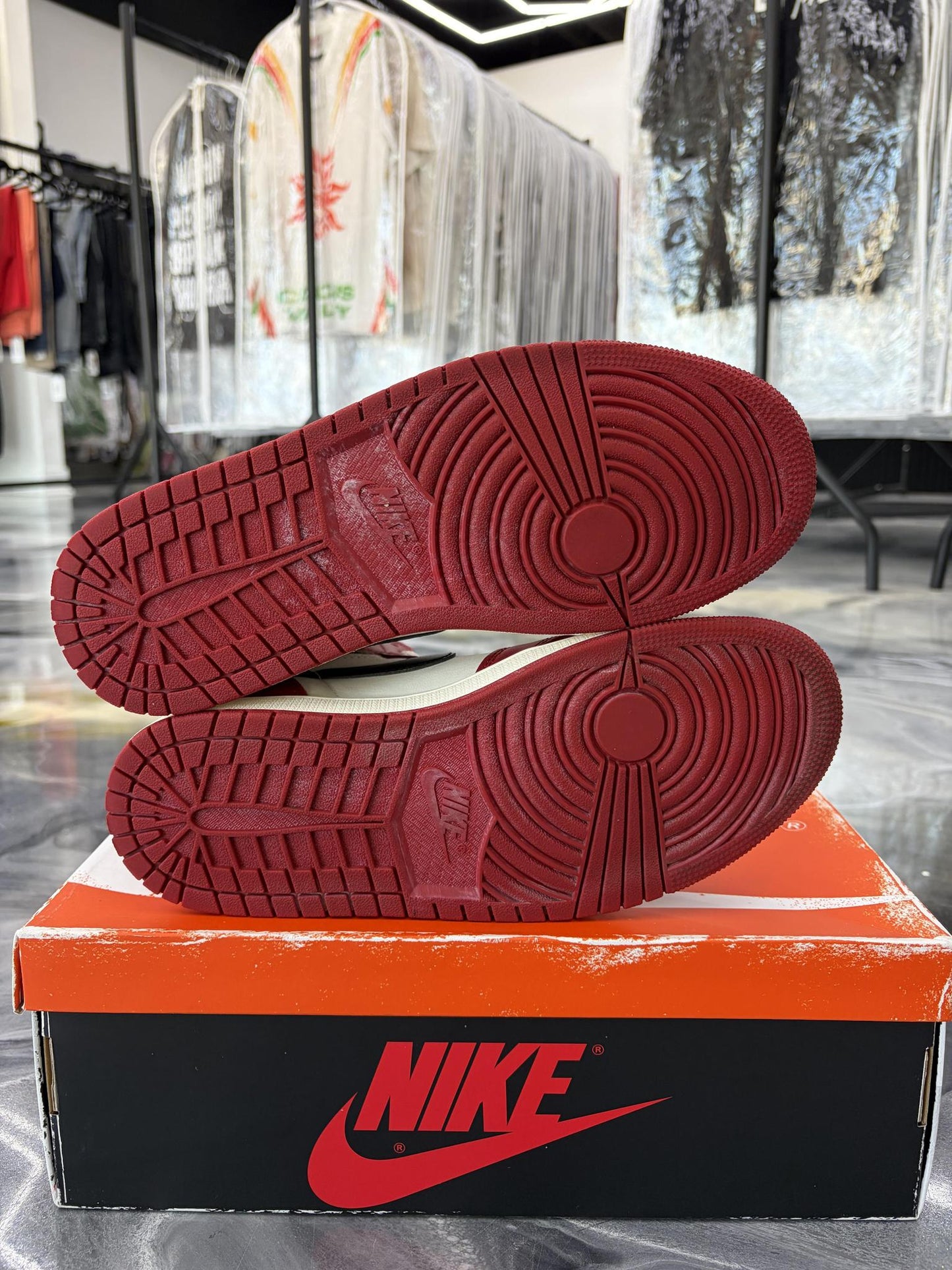 Jordan 1 High "Lost And Found" Used
