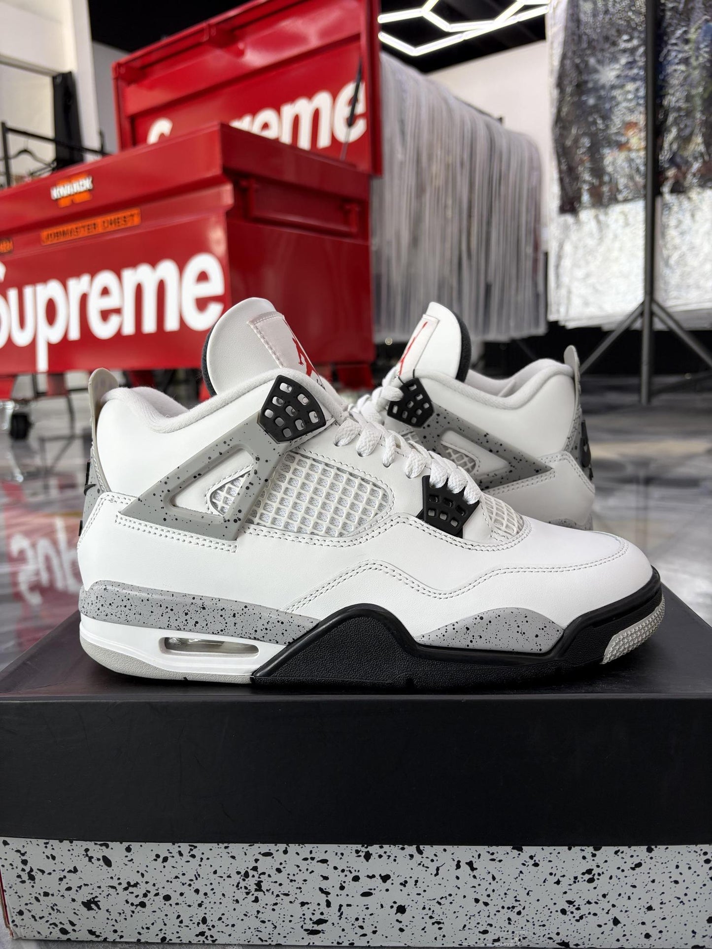 Jordan 4 "White Cement" Used Size 8.5