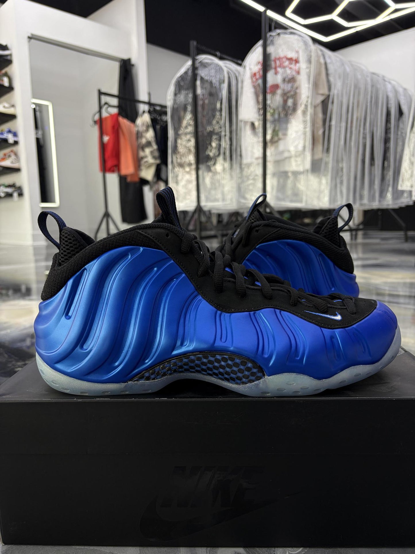 Nike Foamposite One "Royal" Used Size 13