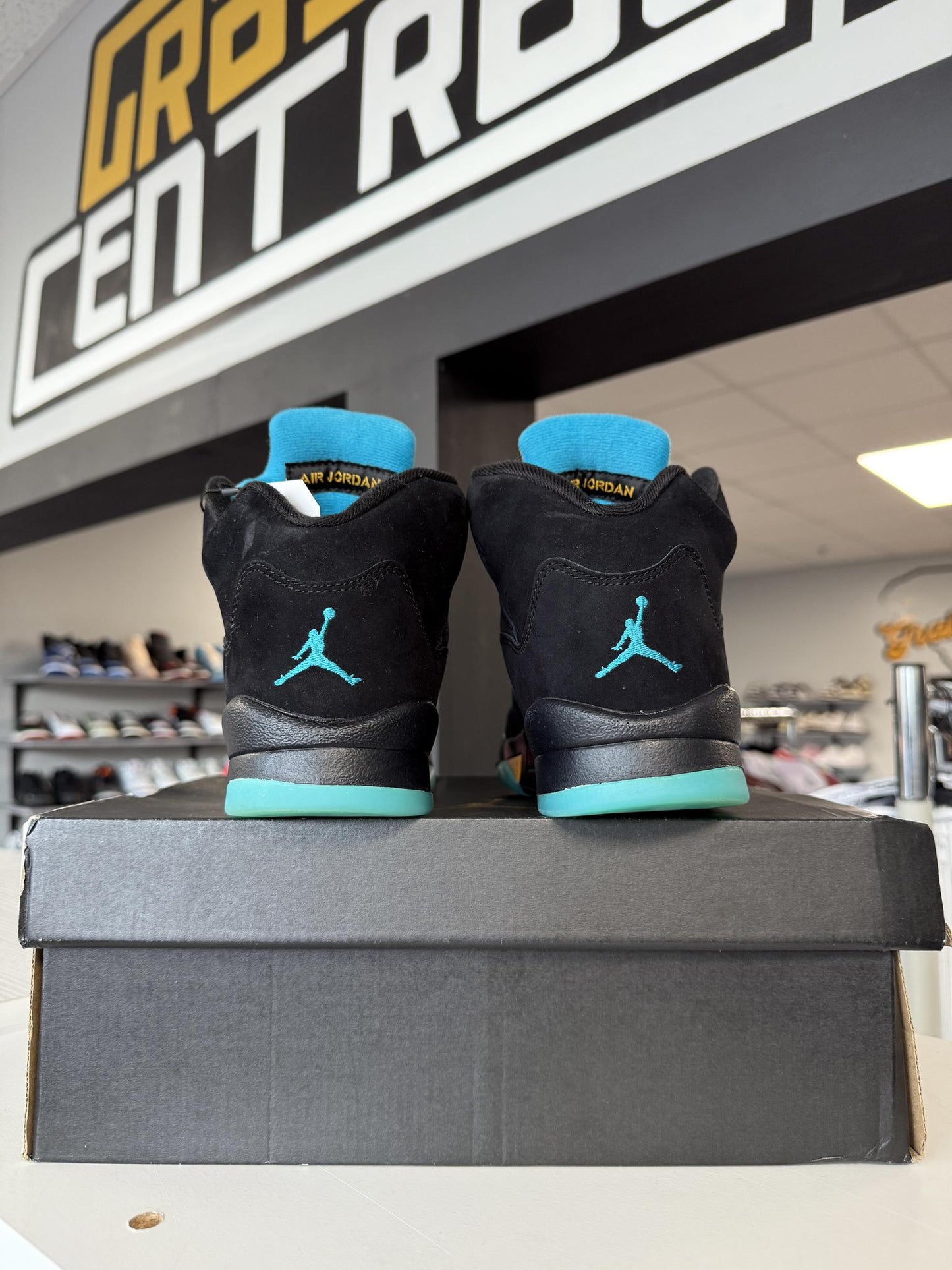 Jordan 5 "Aqua" Used Size 7Y/8.5W