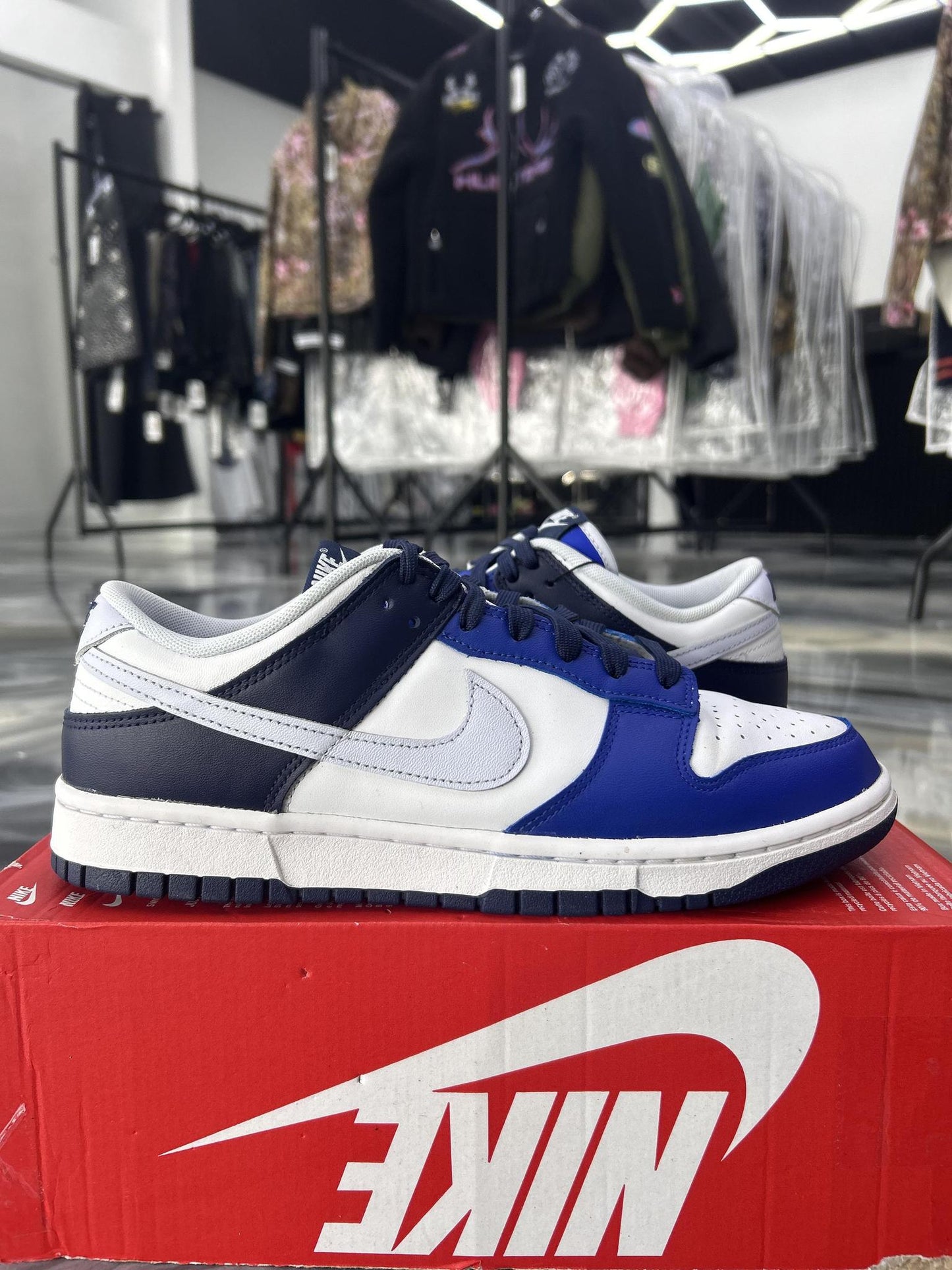 Nike Dunk Low "Game Royal Navy" Used Size 9