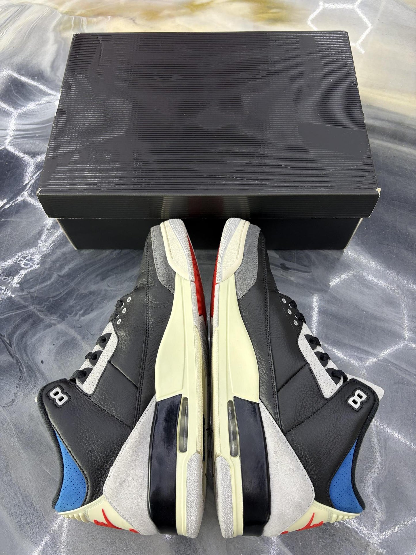 Jordan 3 "Rare Air" Used Size 13