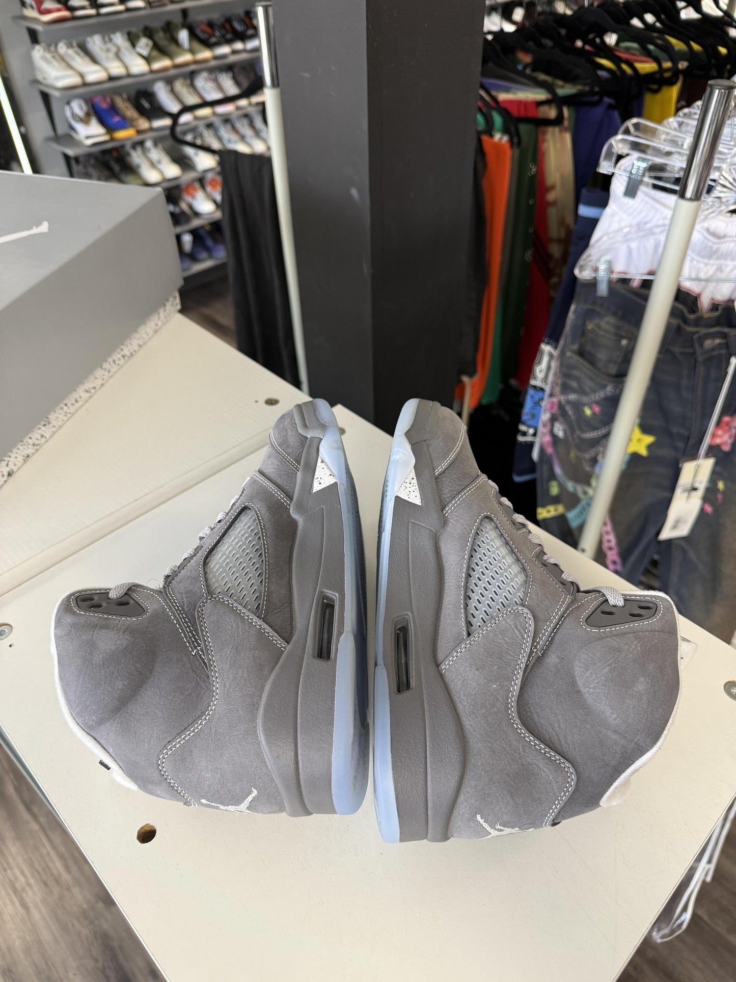 Jordan 5 "Wolf Grey" Used Size 8.5
