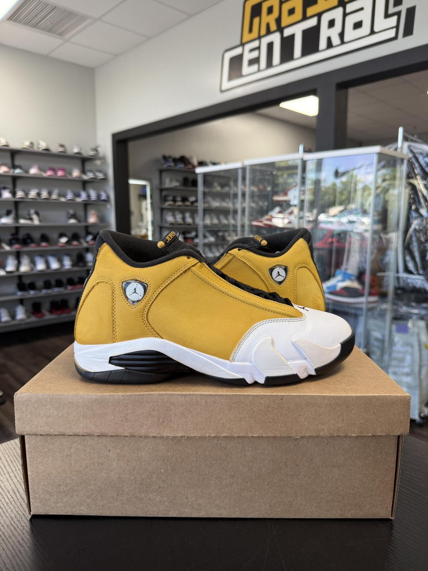 Jordan 14 "Ginger" Used Size 9