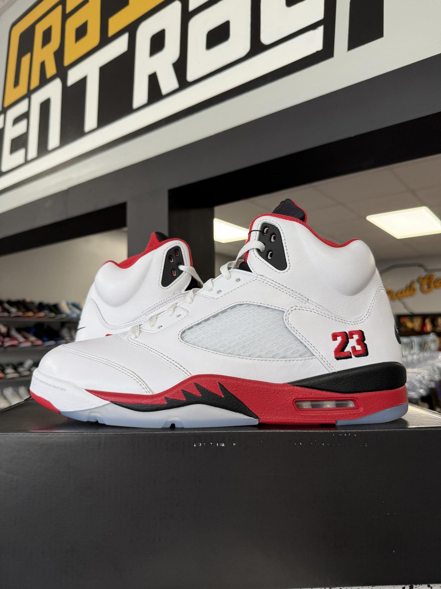 Jordan 5 "Fire Red" Used Size 13