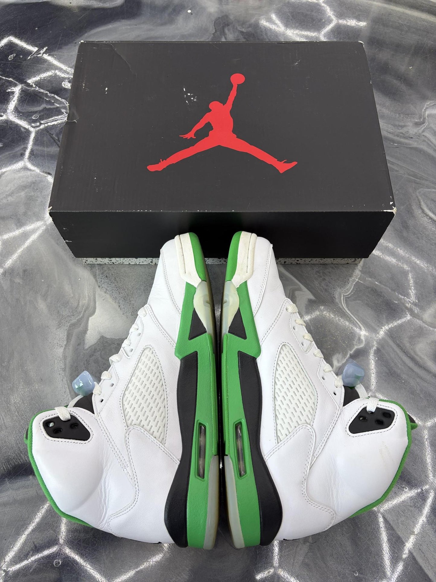 Jordan 5 "Lucky Green" Used Size 10.5