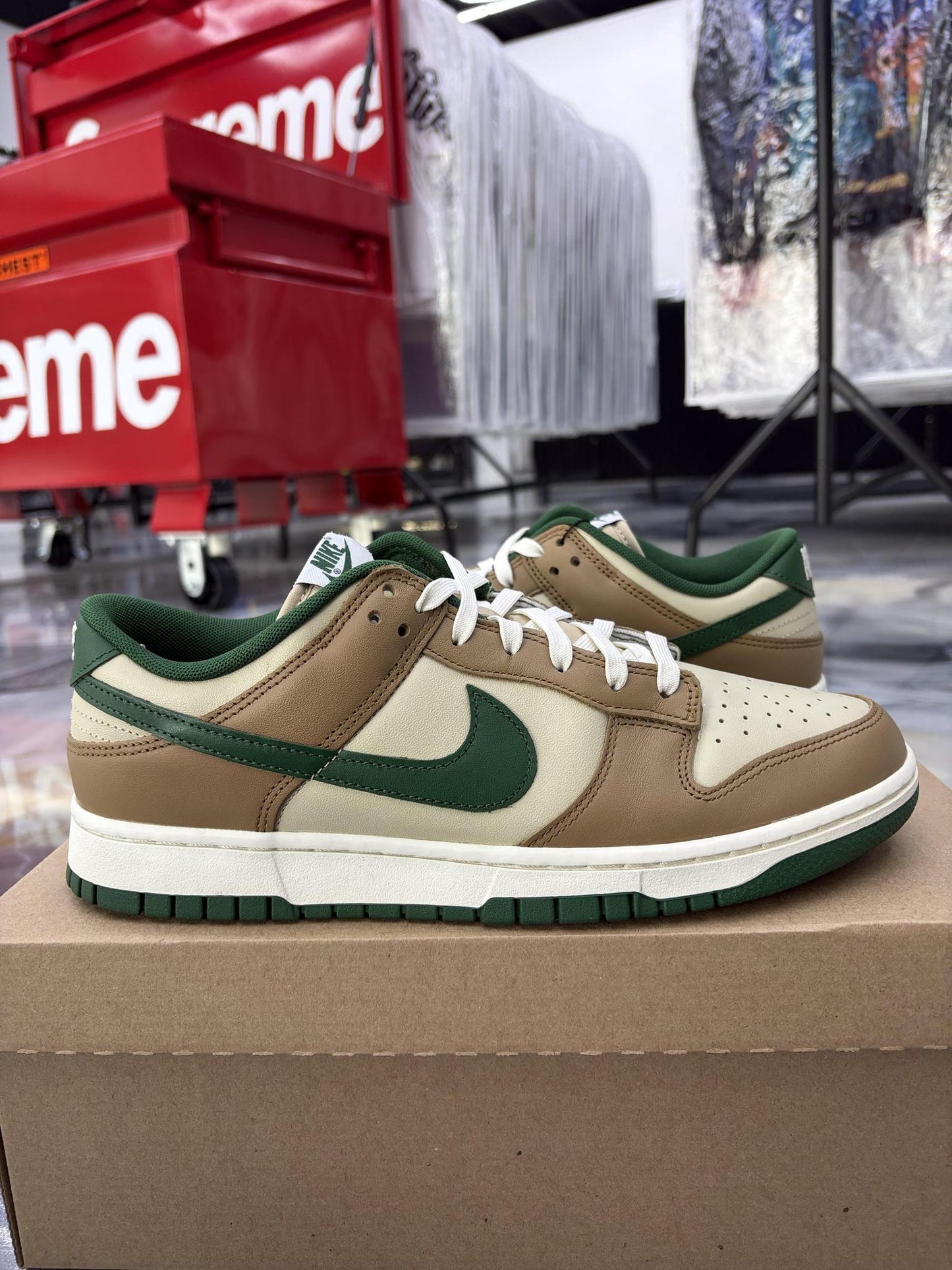 Nike Dunk Low "Gorge Green" Used Size 10