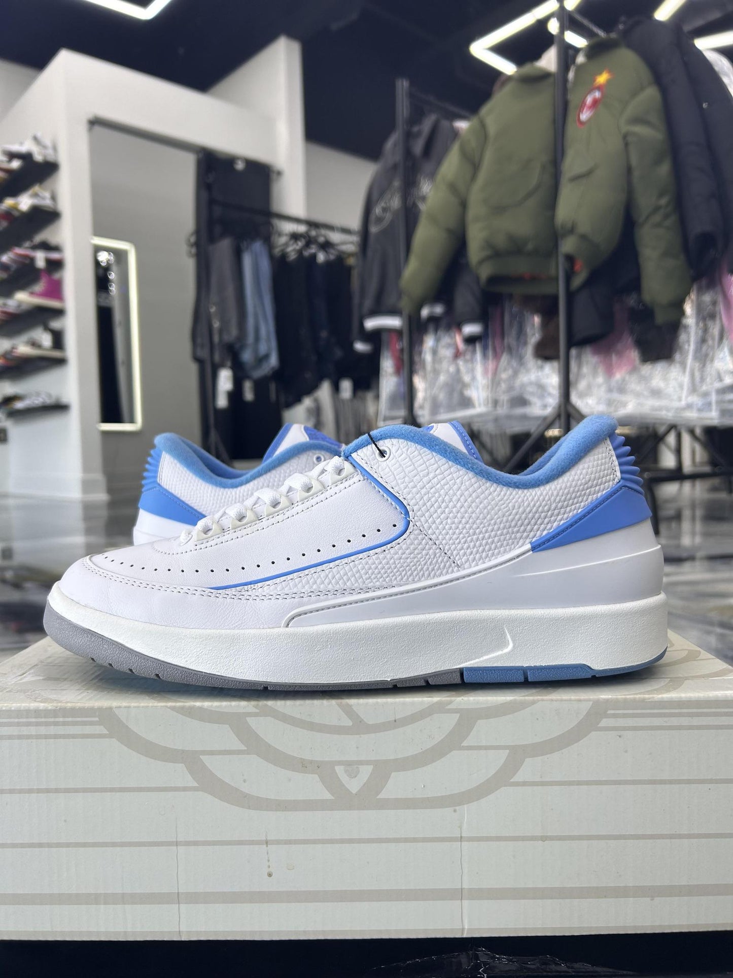 Jordan 2 Low "UNC" Used Size 12