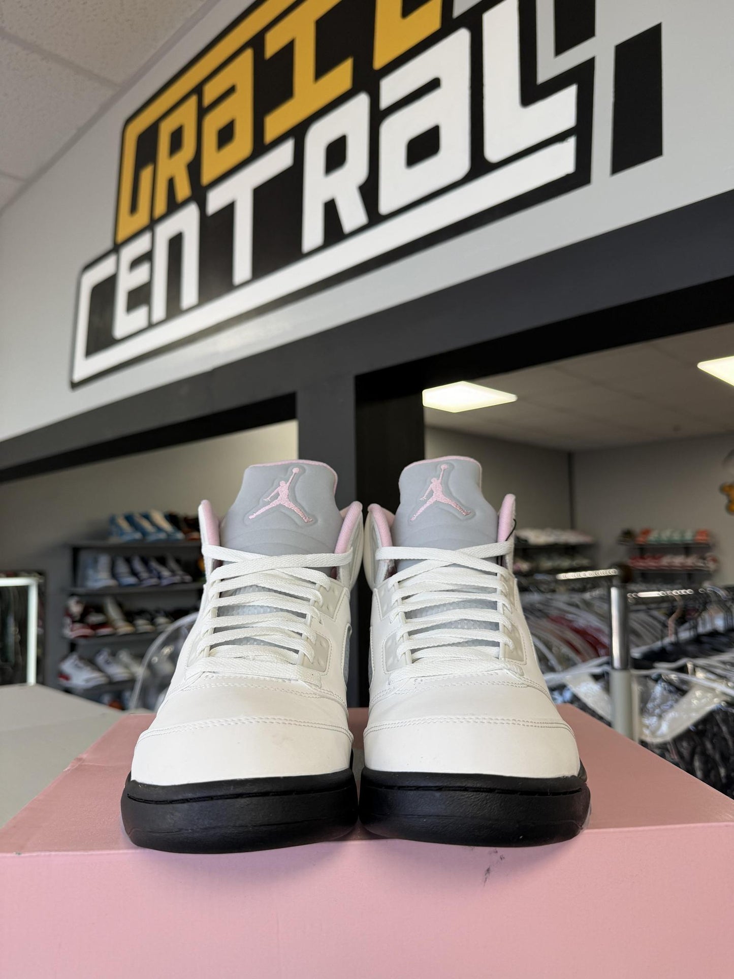 Jordan 5 "Soft Pink" Used Size 10