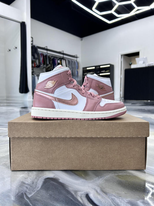 Jordan 1 Mid "Red Stardust" Used Size 7Y/8.5W