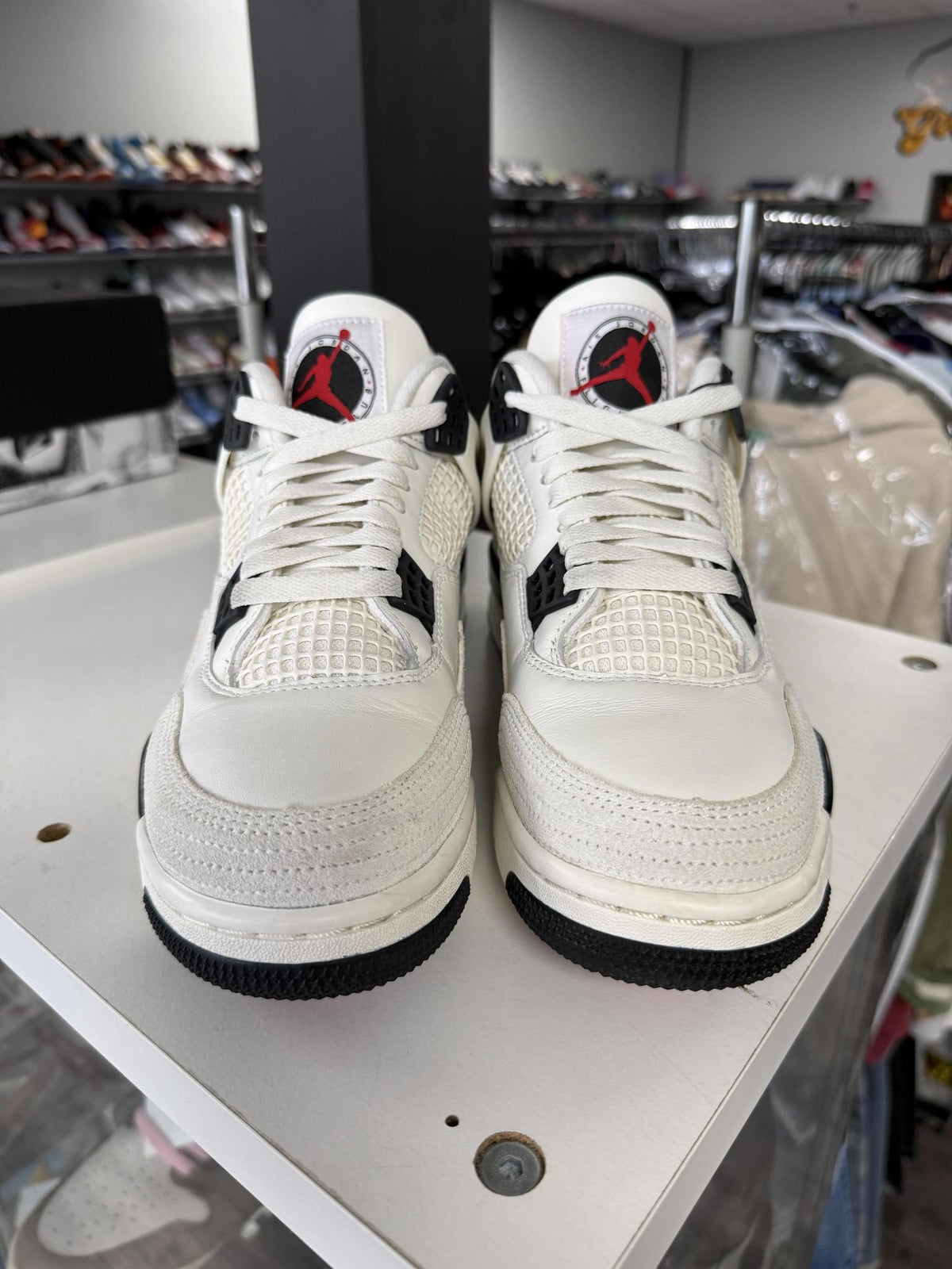 Jordan 4 "Flight Club" Used Size 9