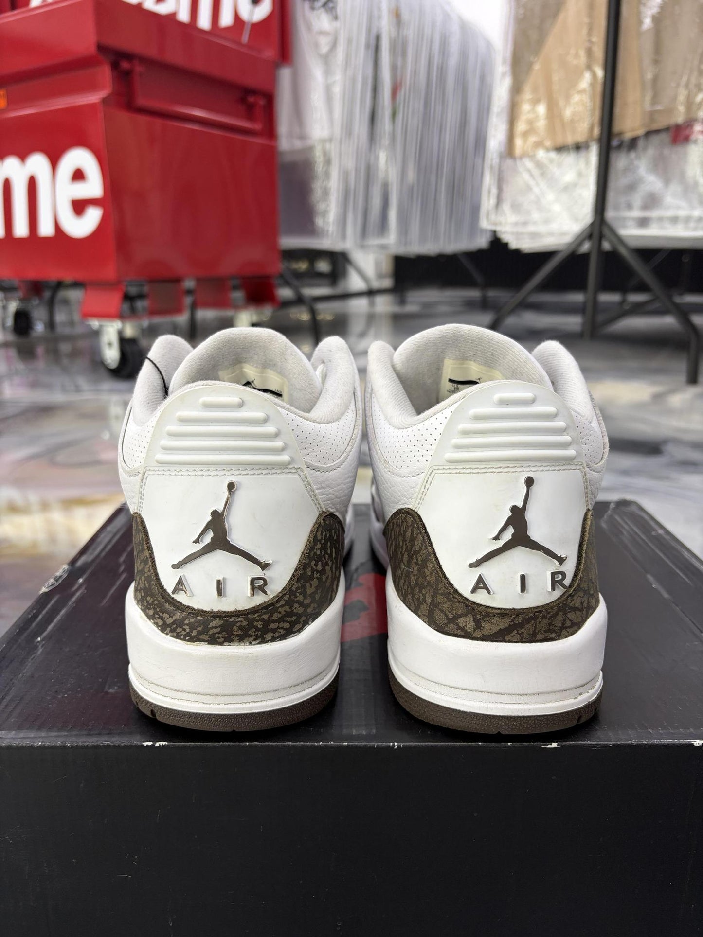 Jordan 3 "Mocha" Used Size 10